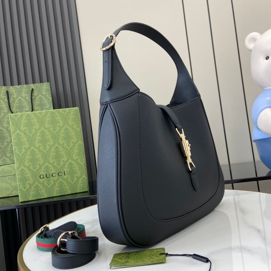 Gucci Jackie 1961 medium shoulder bag