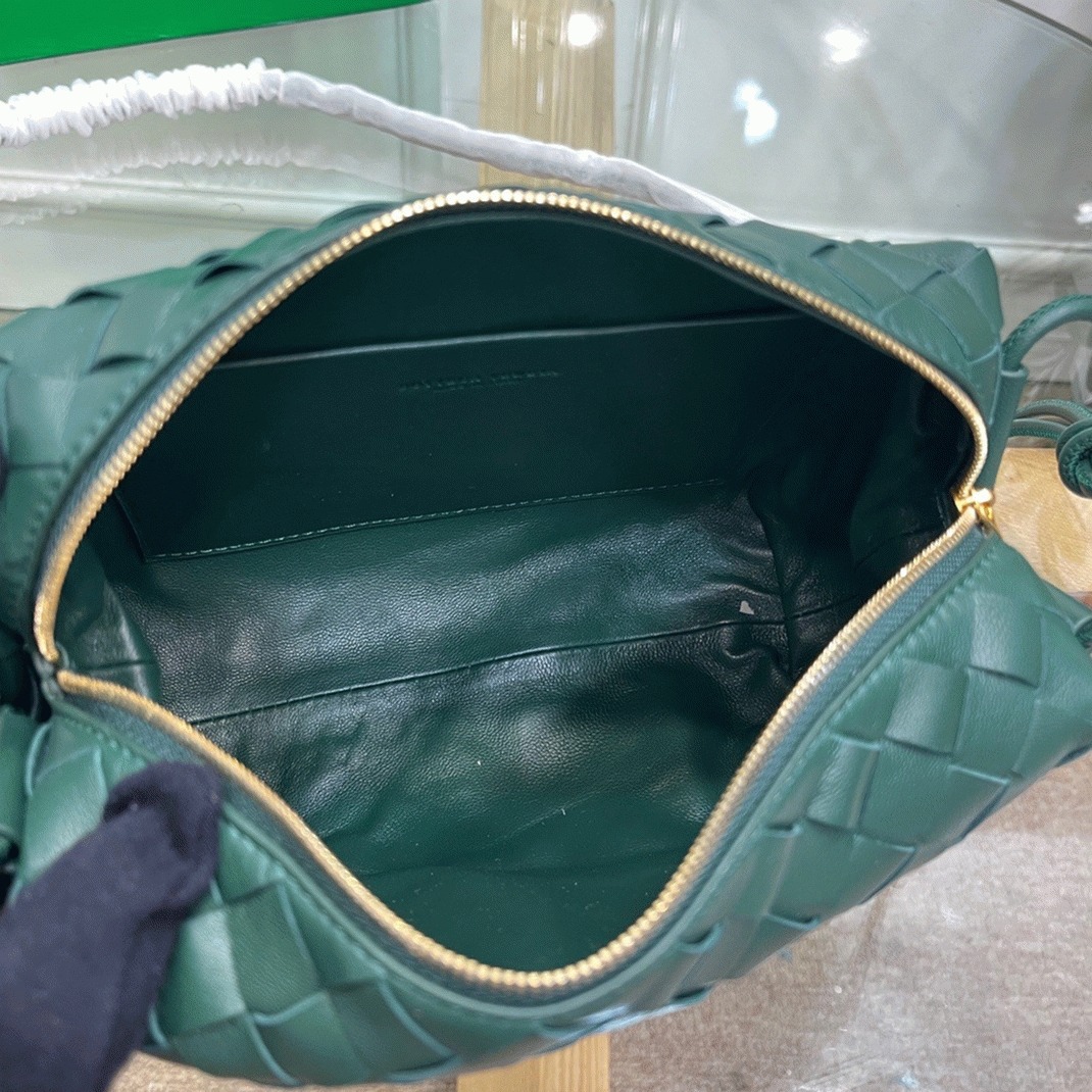 Knockoff Bottega Veneta Loop Small Bag Raintree