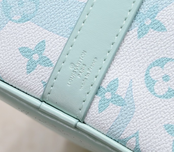 LV Keepall Bandouliere 50 In Crystal Blue