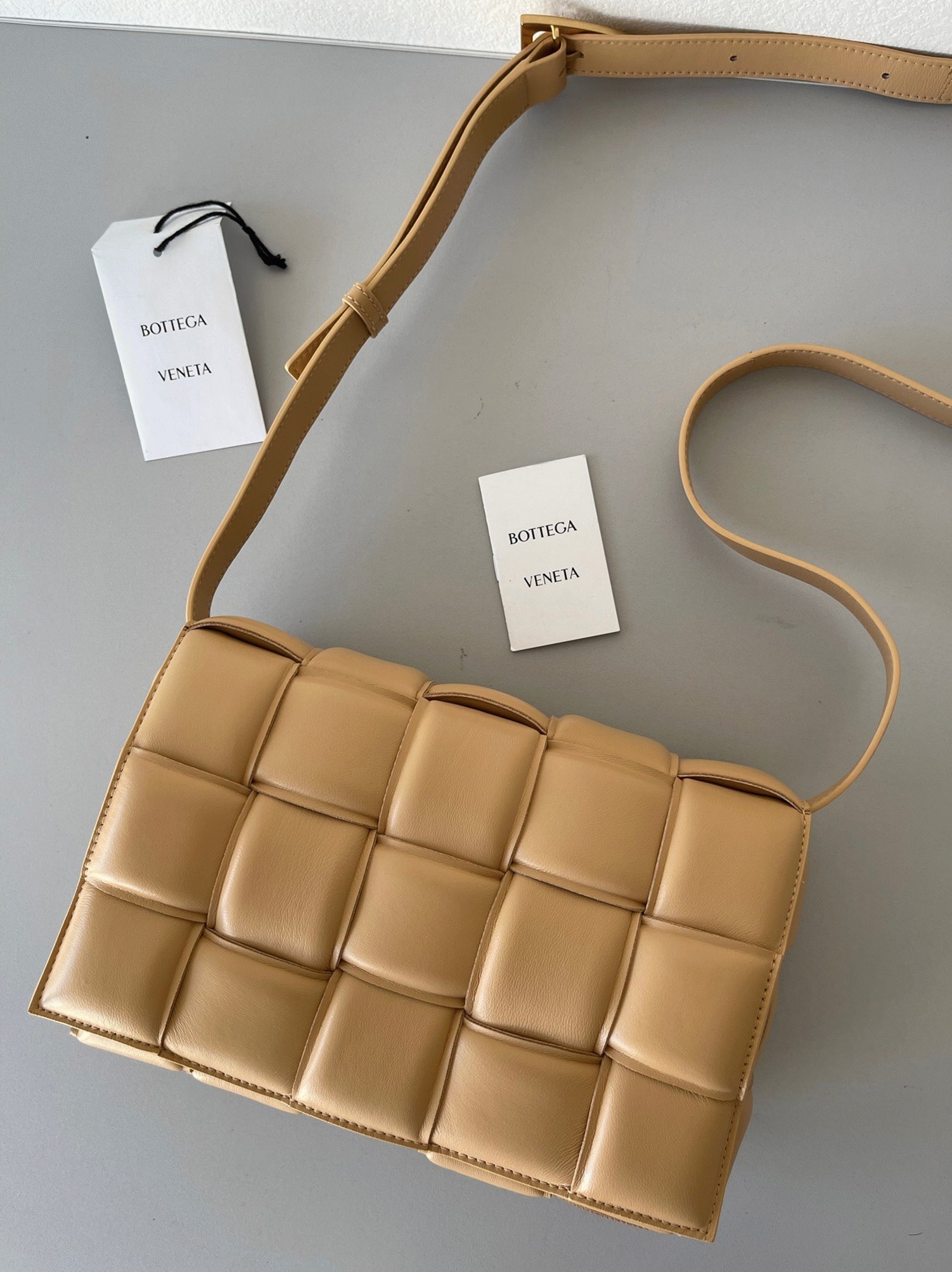 Top Quality Knockoff Bottega Veneta Padded Cassette Bag In Almond