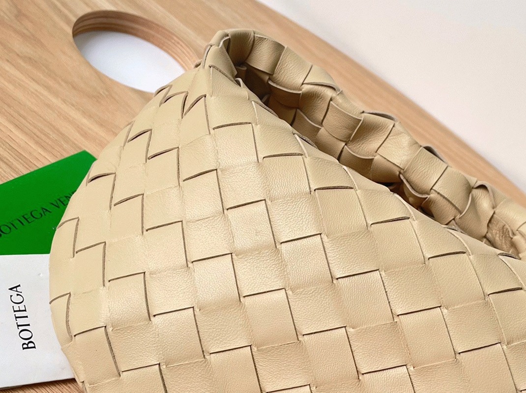 Fake Bottega Veneta BV Jodie Mini Bag Porridge