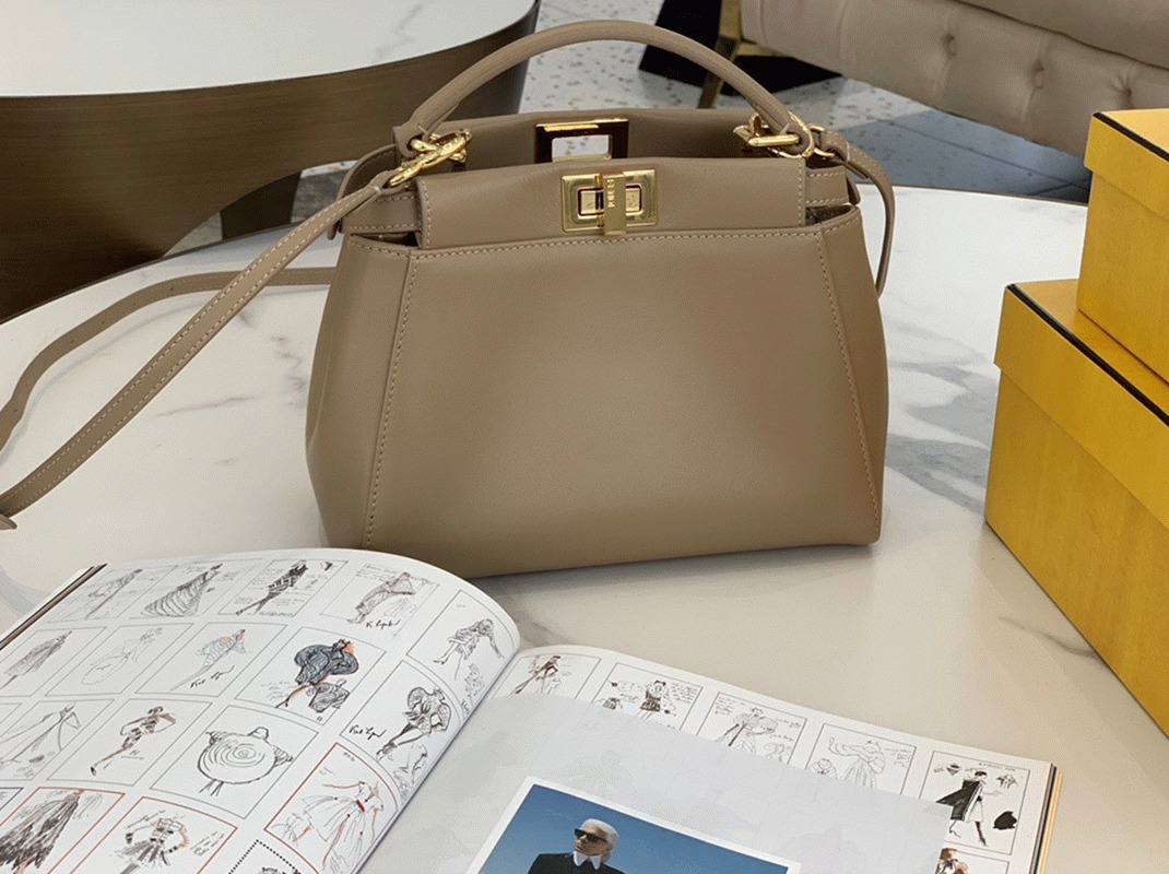 Top Quality Fake Fendi Peekaboo Mini Bag In Dove Grey Nappa Leather