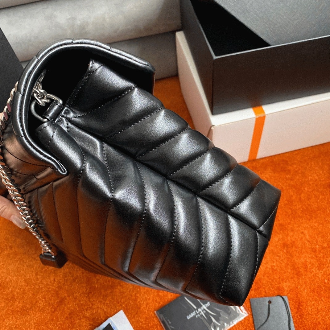 Replica Saint Laurent LouLou Medium Chain Bag Noir