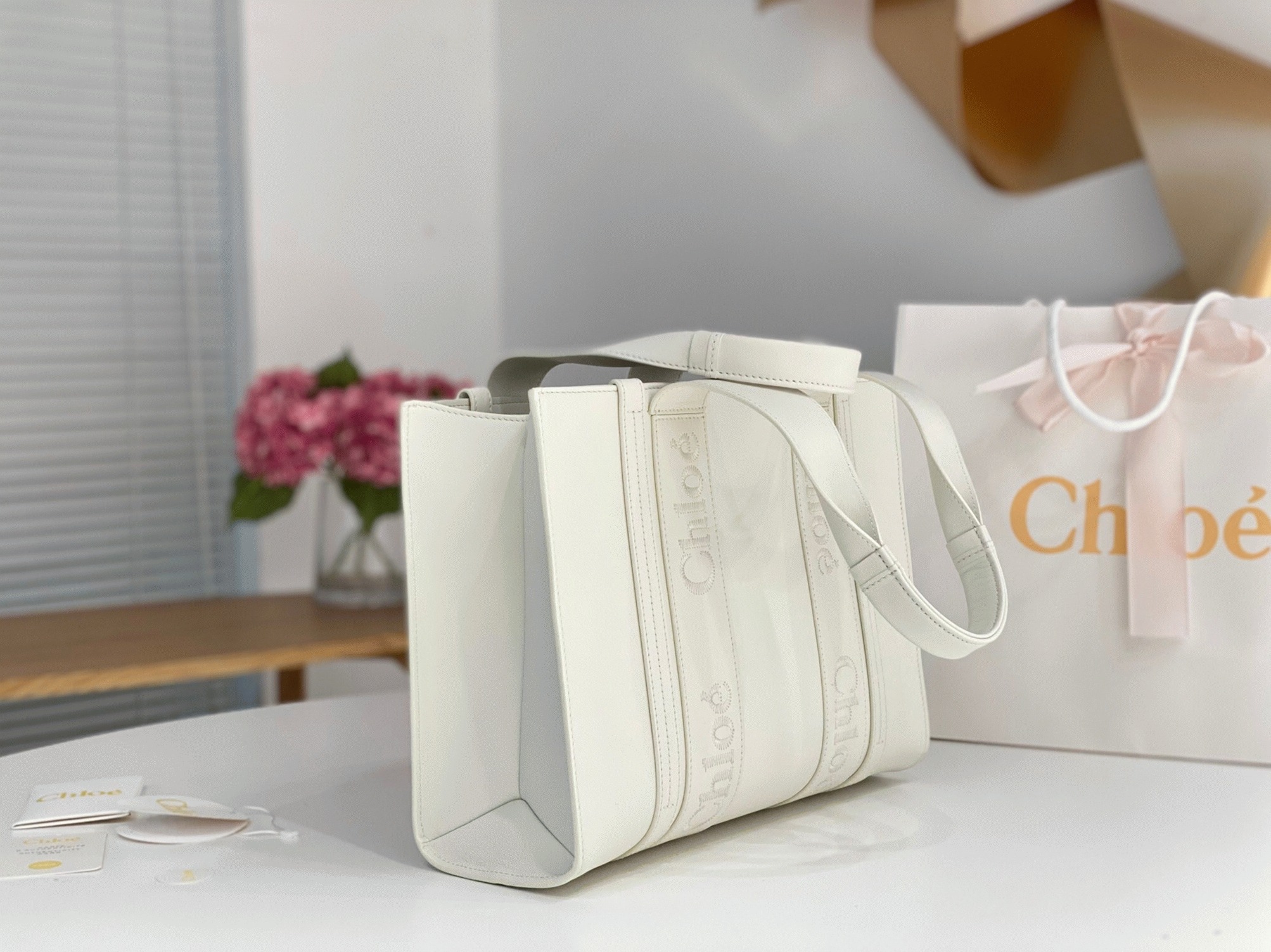 Top Quality Fake Chloe Woody Medium Tote Bag In White Calfskin
