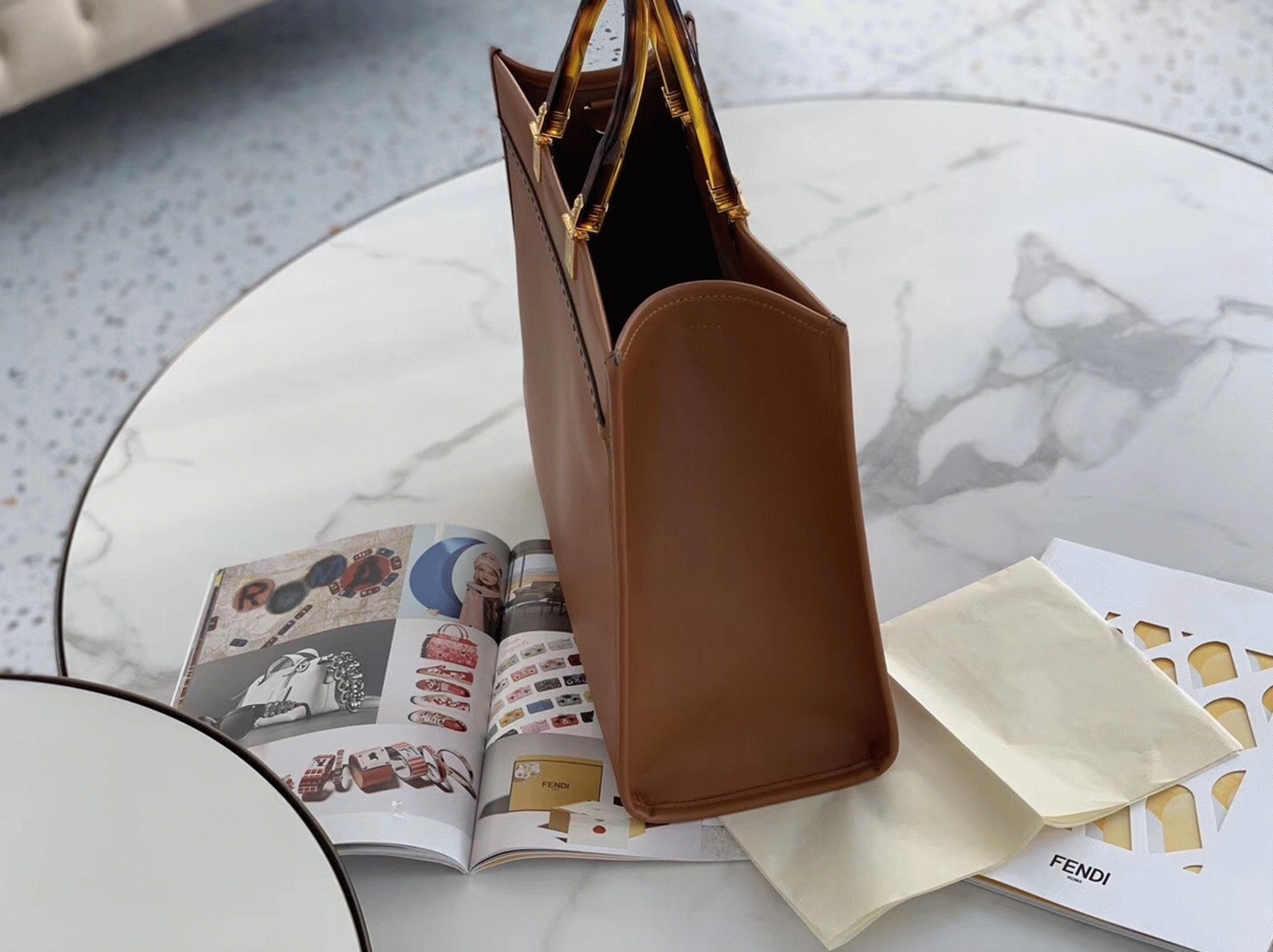 Top Quality Replica Fendi Sunshine Medium Tote Bag In Brown Calfskin