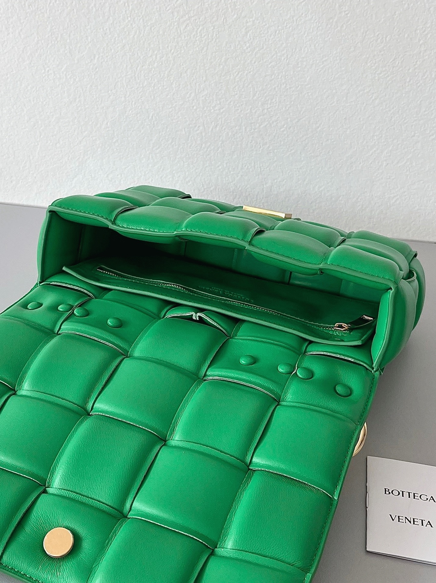 Top Quality Fake Bottega Veneta Chain Cassette Bag In Parakeet