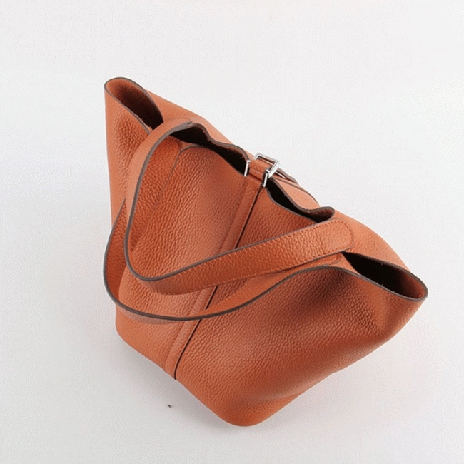 Orange knockoff Hermes Picotin Lock handbag