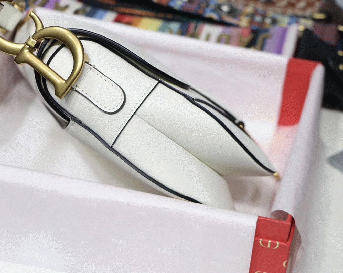 Dior Saddle Bag Replica in White Grained Calfskin