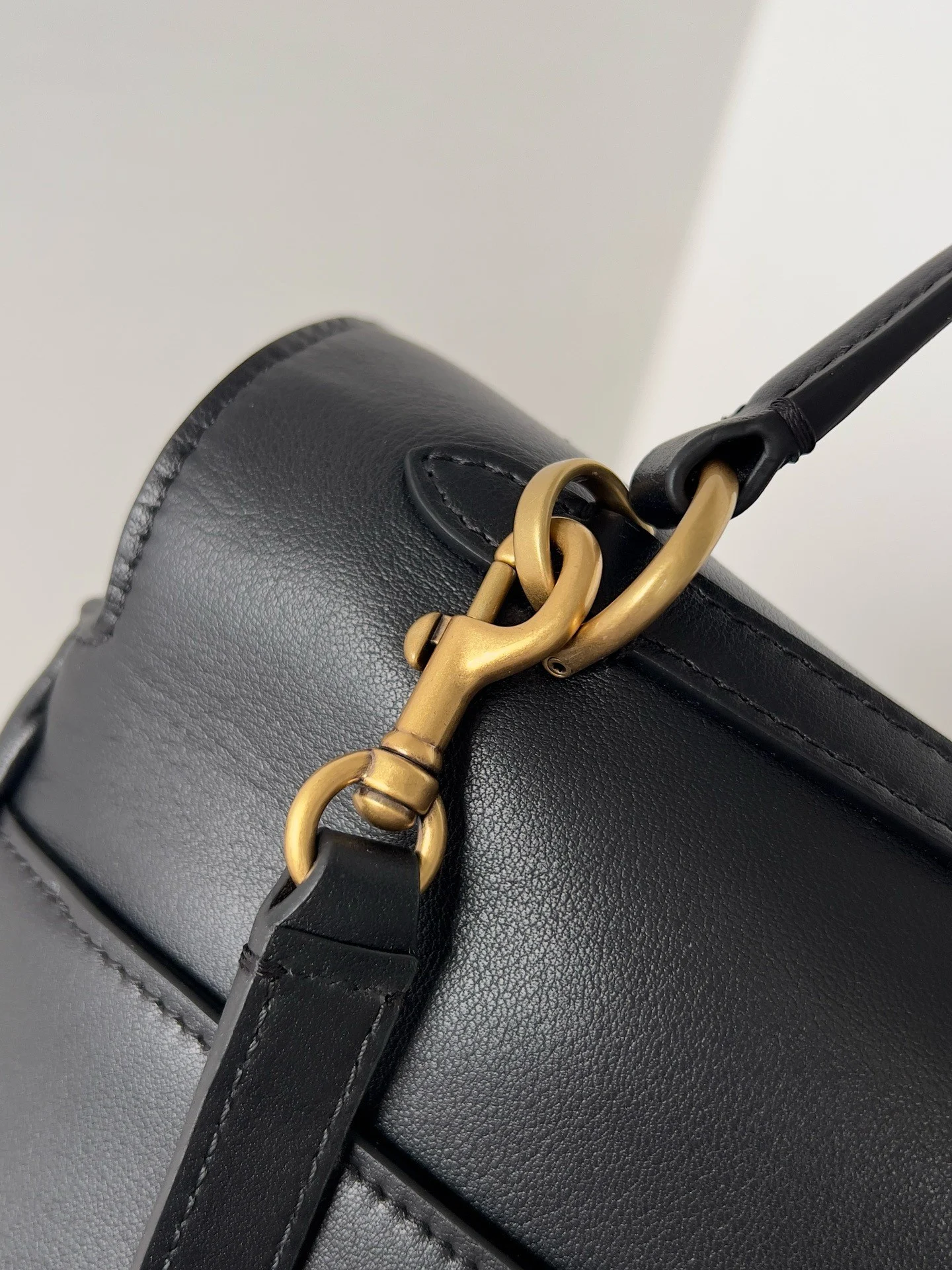 Knockoff Balenciaga Rodeo Large Bag Black Calfskin