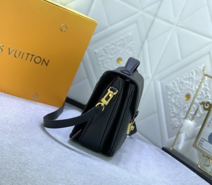 LV Monogram Empreinte Leather Metis In Black M41487