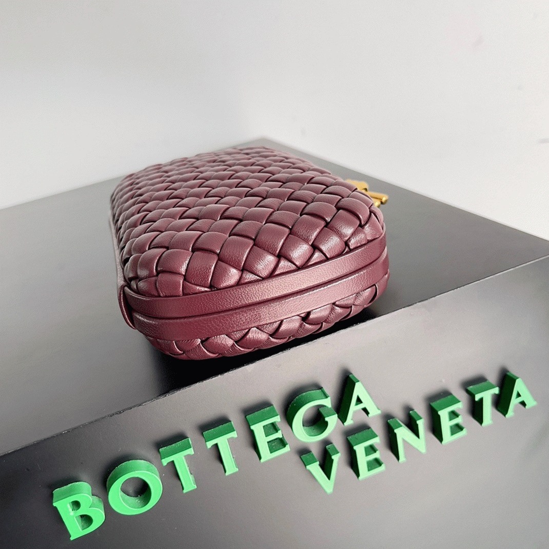 Fake Bottega Veneta Knot Minaudiere Clutch Bordeaux