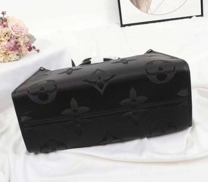 Louis Vuitton Monogram Empreinte Giant Onthego GM Tote In Black