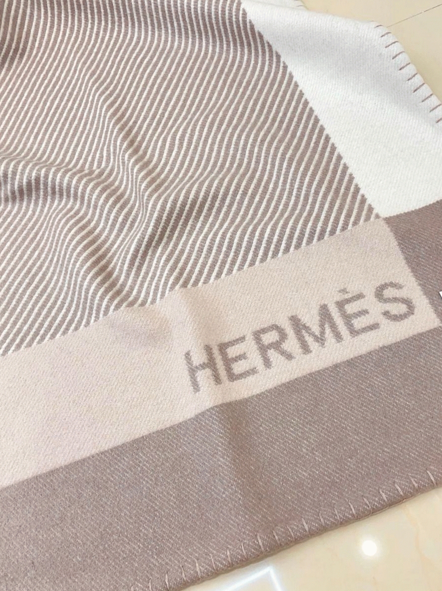 Best replica Hermes H Riviera blanket in beige wool and cashmere