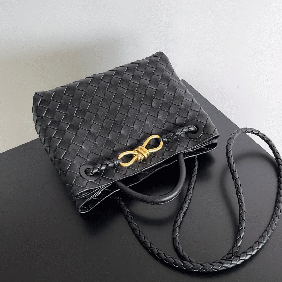Fake Bottega Veneta Small Andiamo Bag Black