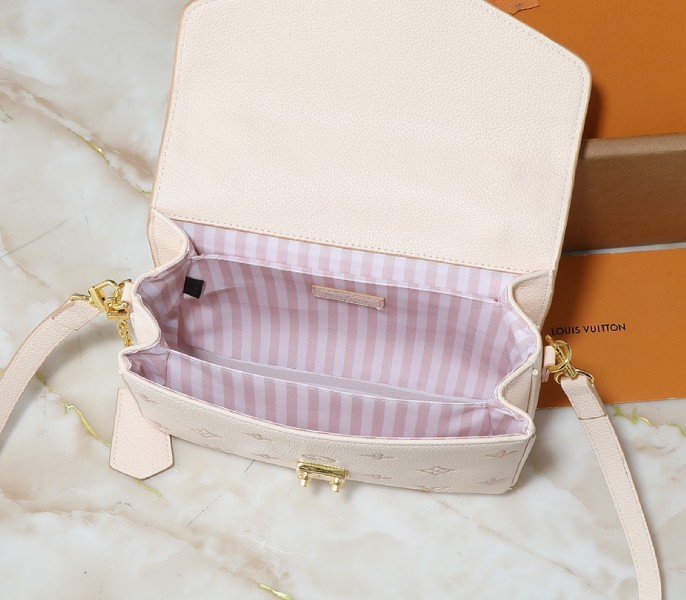 LV Metis Pochette Eden