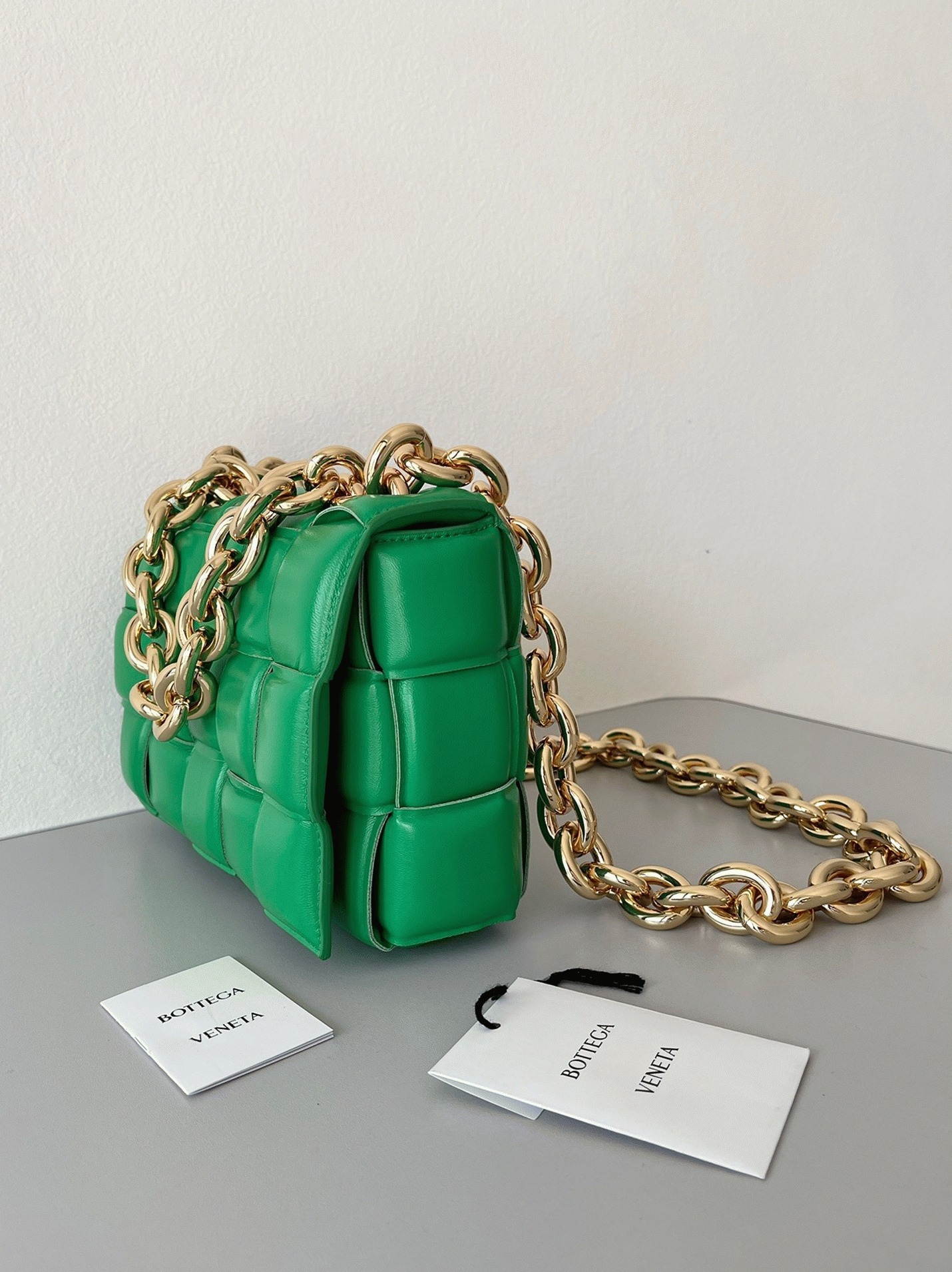 Top Quality Fake Bottega Veneta Chain Cassette Bag In Parakeet