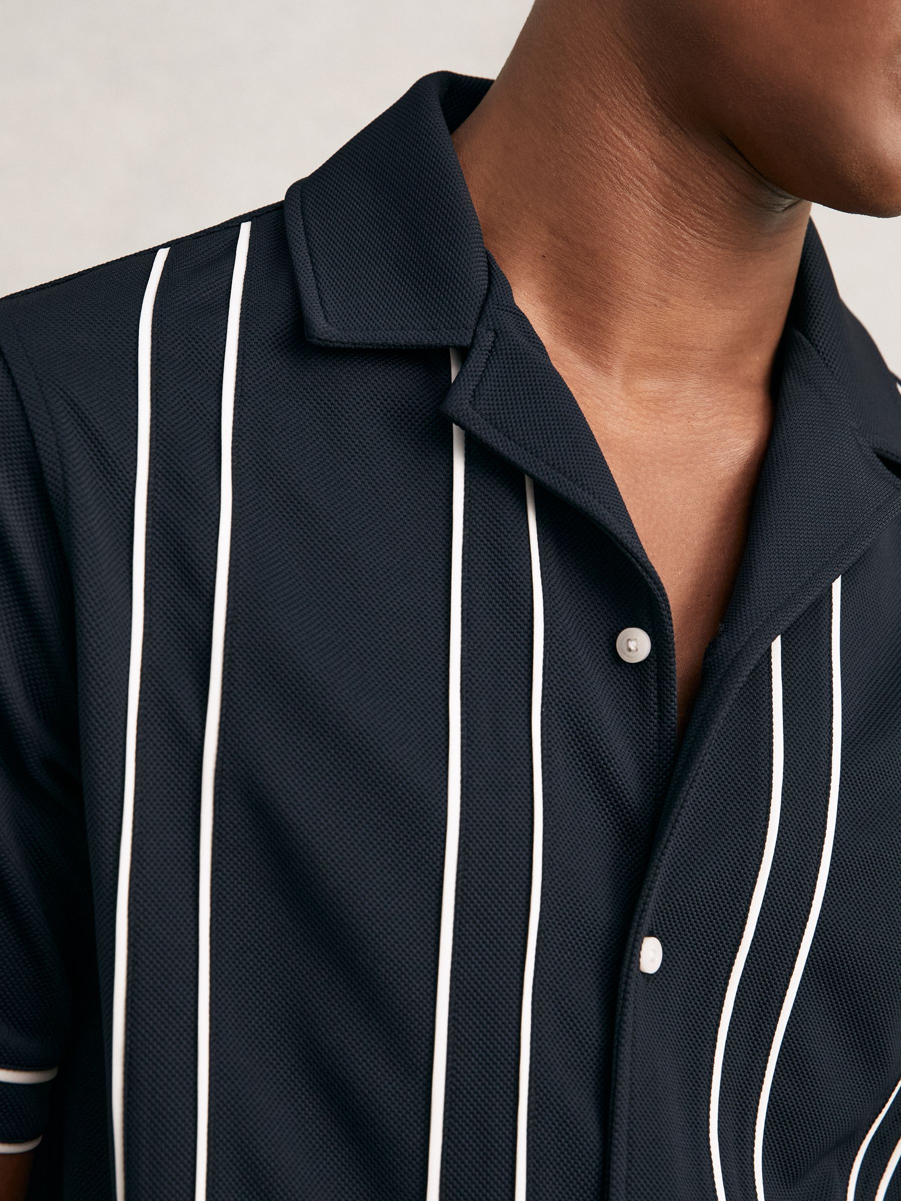 Piped-Stripe Cuban-Collar Shirt in Navy/White