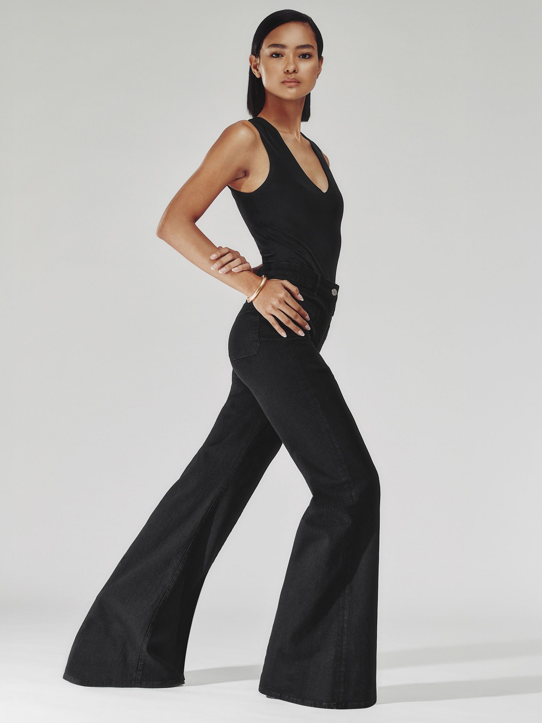 Patch-Pocket Flared Jeans in Ecru