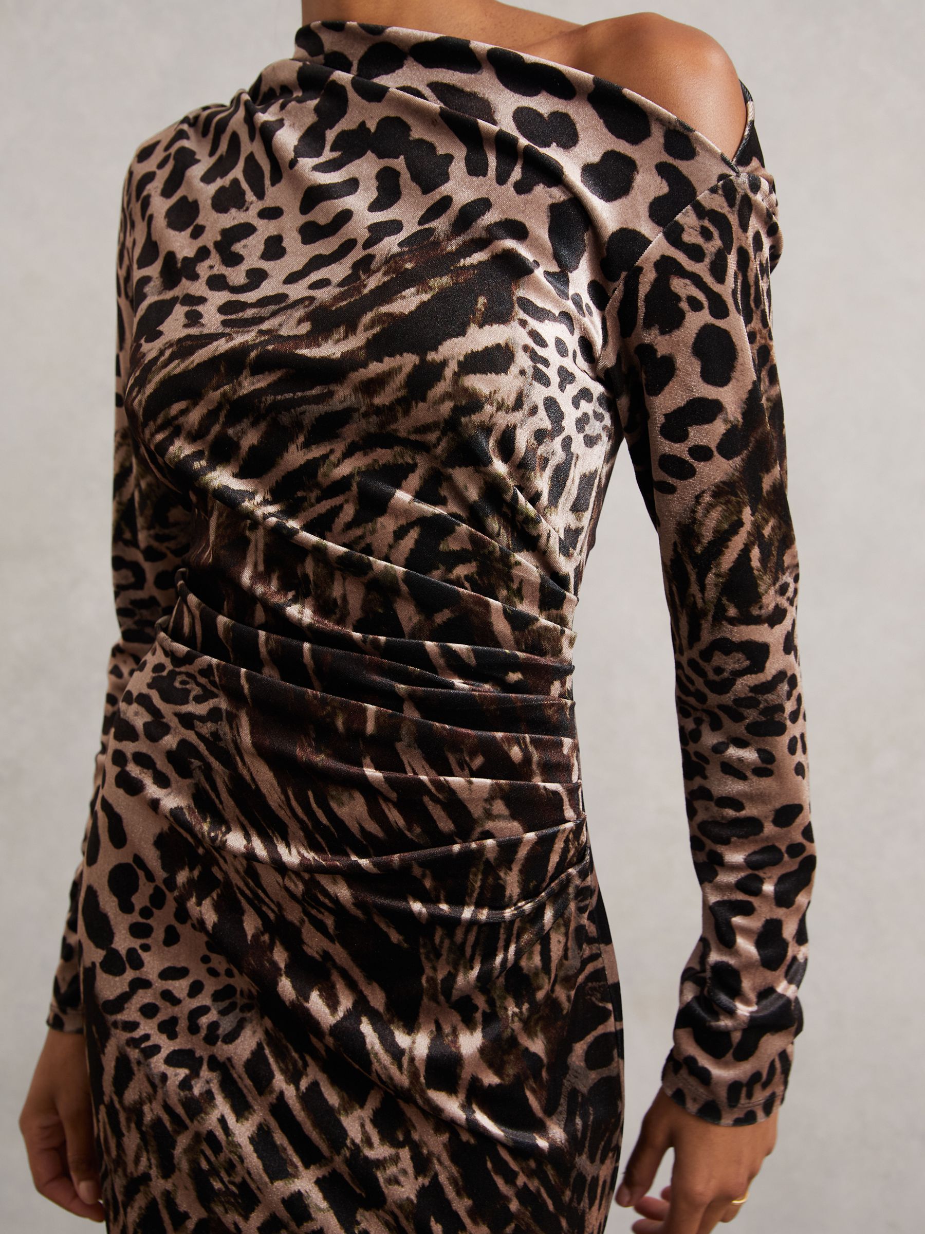 Petite Velvet Leopard-Print Midi Dress in Black/Brown