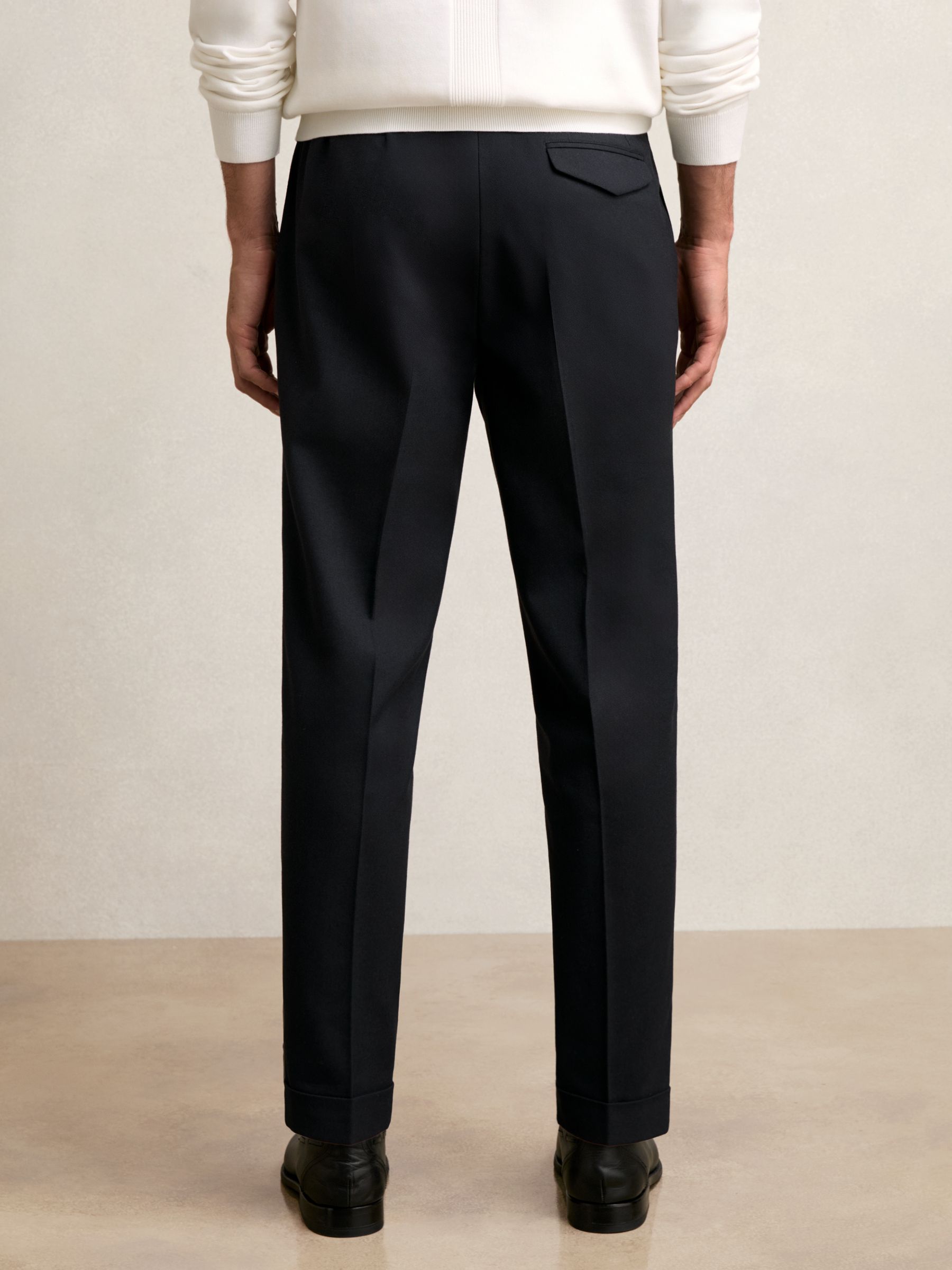 Tailored-Fit Herringbone Trousers in Navy