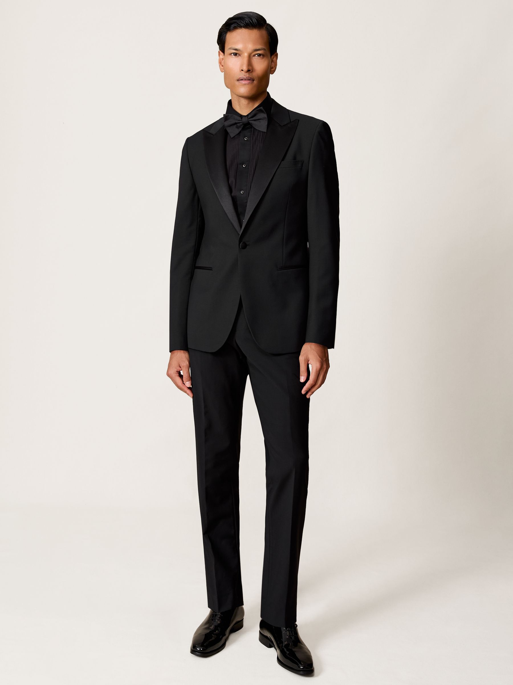 Regular Fit Cotton Double-Cuff Dinner Shirt in Black