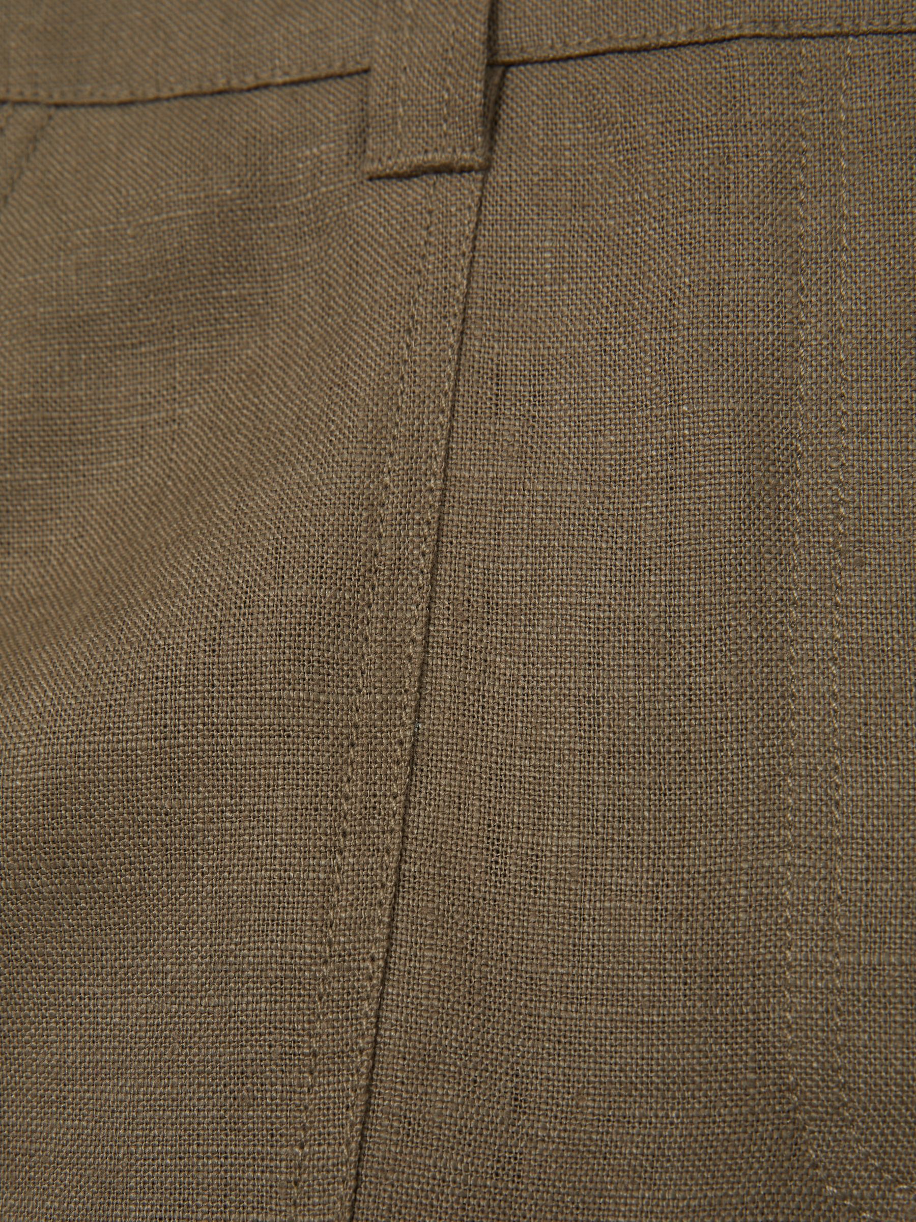 Petite Linen Wide-Leg Trousers in Khaki