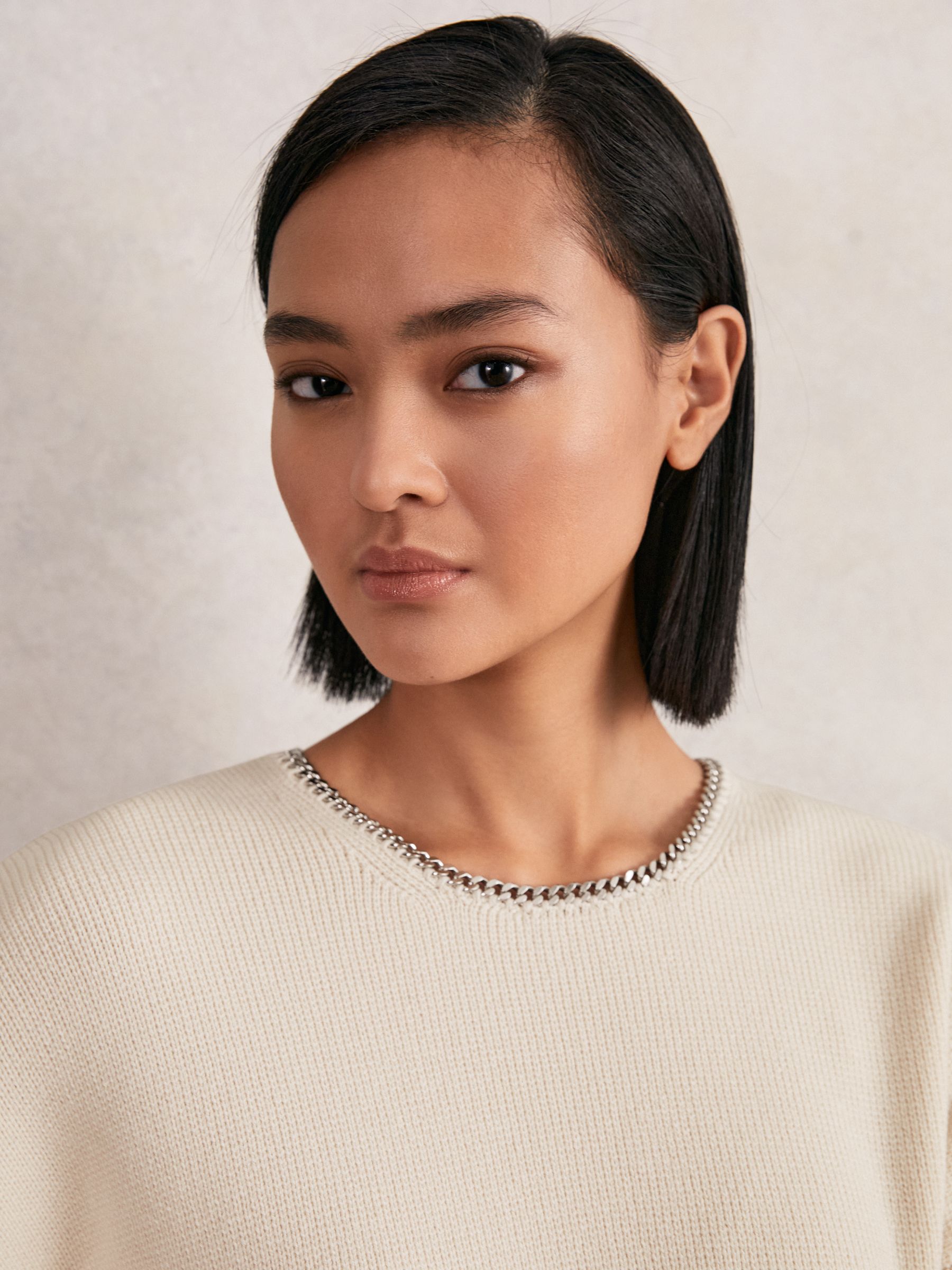 Wool-Blend Necklace-Trim Jumper with Cashmere in Cream