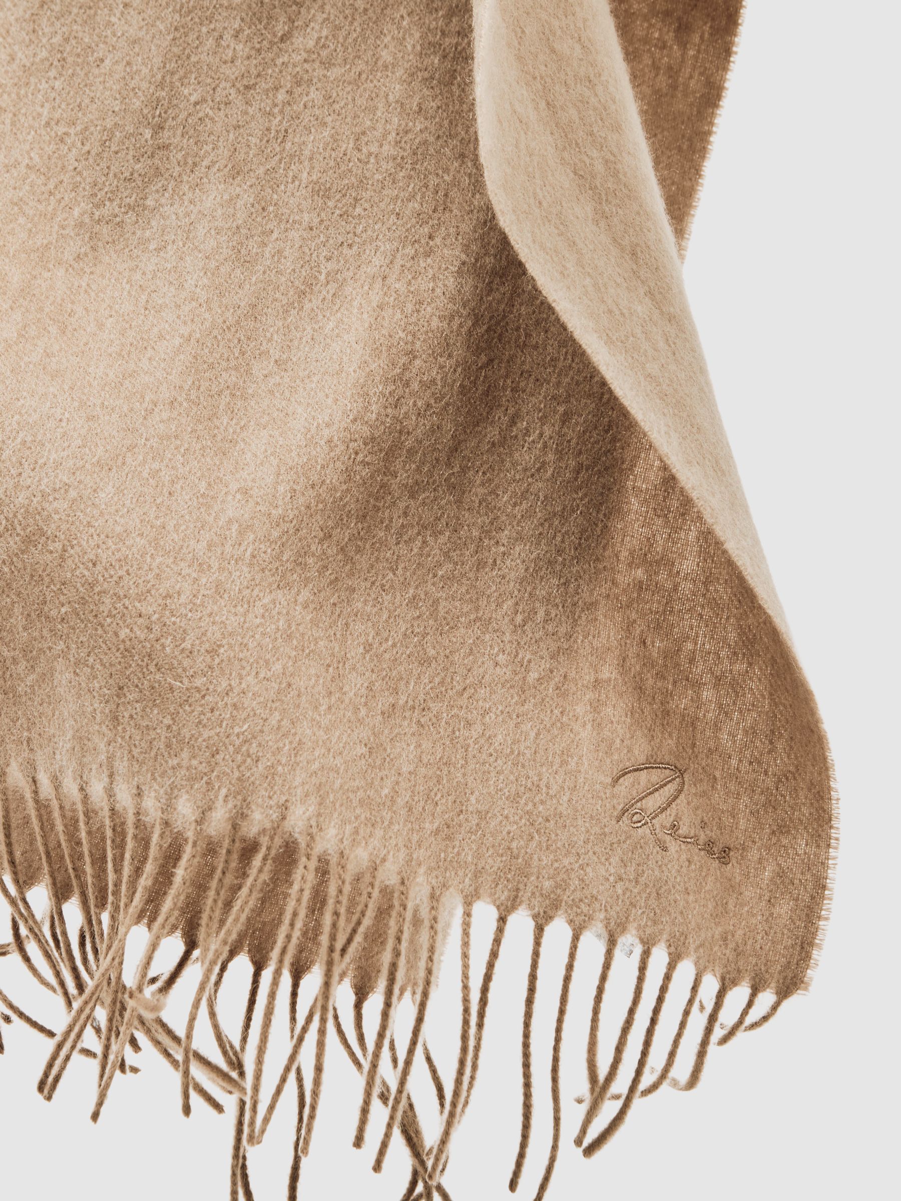 Wool-Cashmere Script-Logo Scarf in Camel