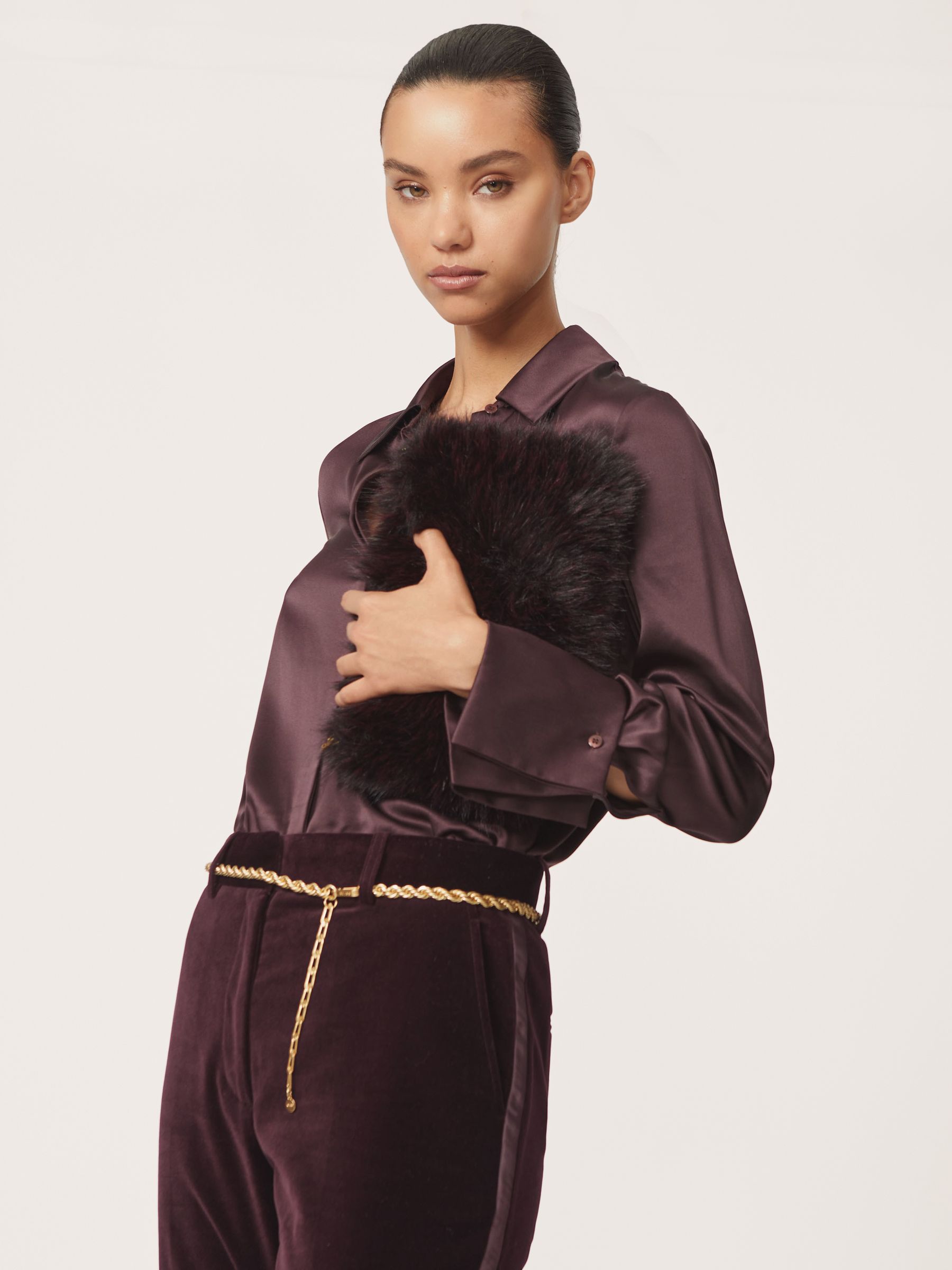 Twist Chain Belt in Gold