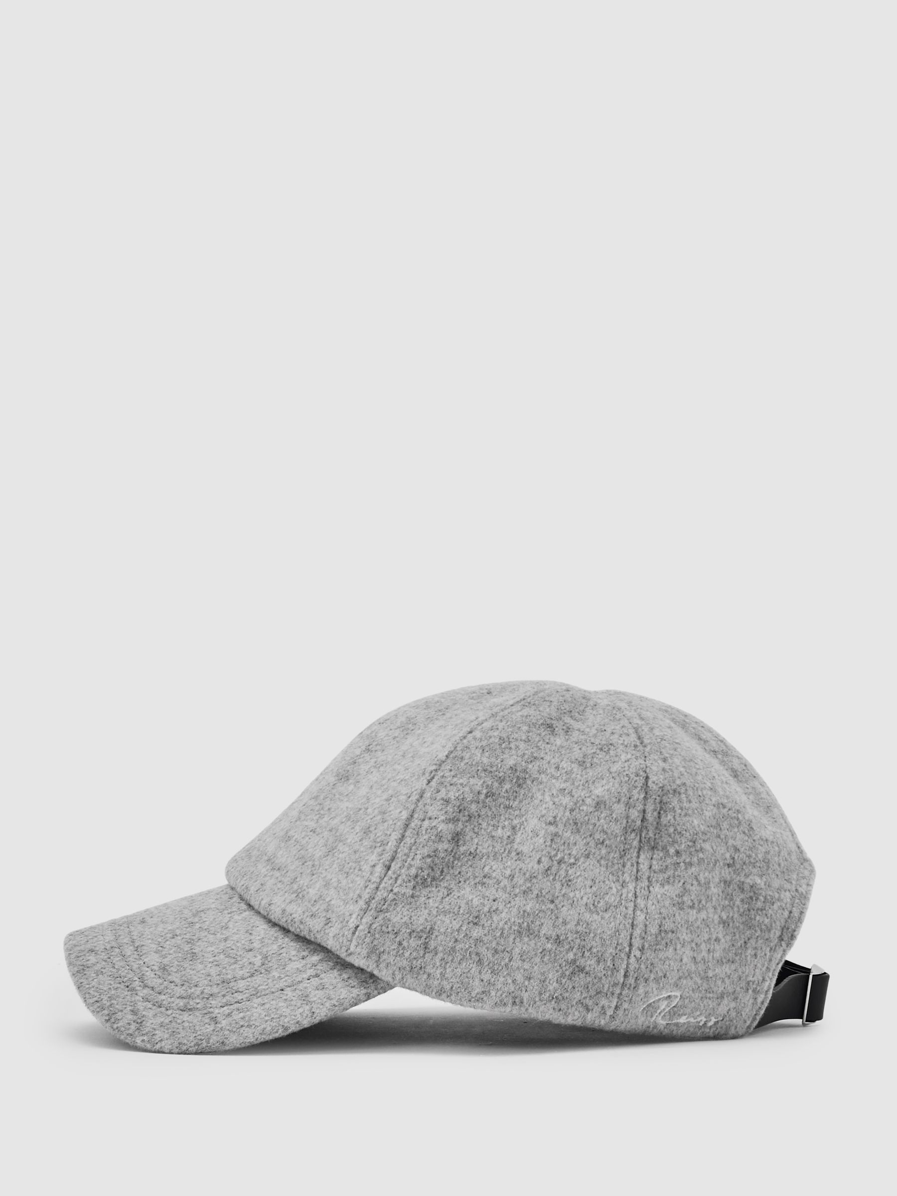Wool-Blend Baseball Cap in Soft Grey