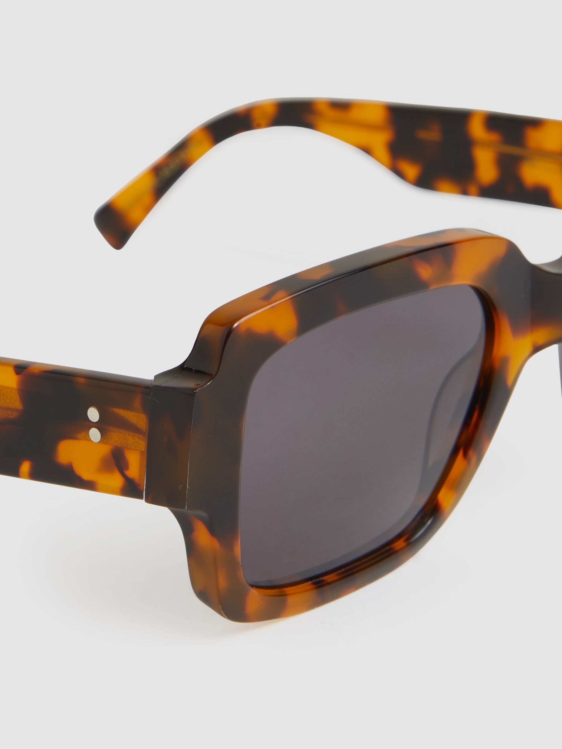 Monokel Eyewear Rectangle Sunglasses in Havana Brown