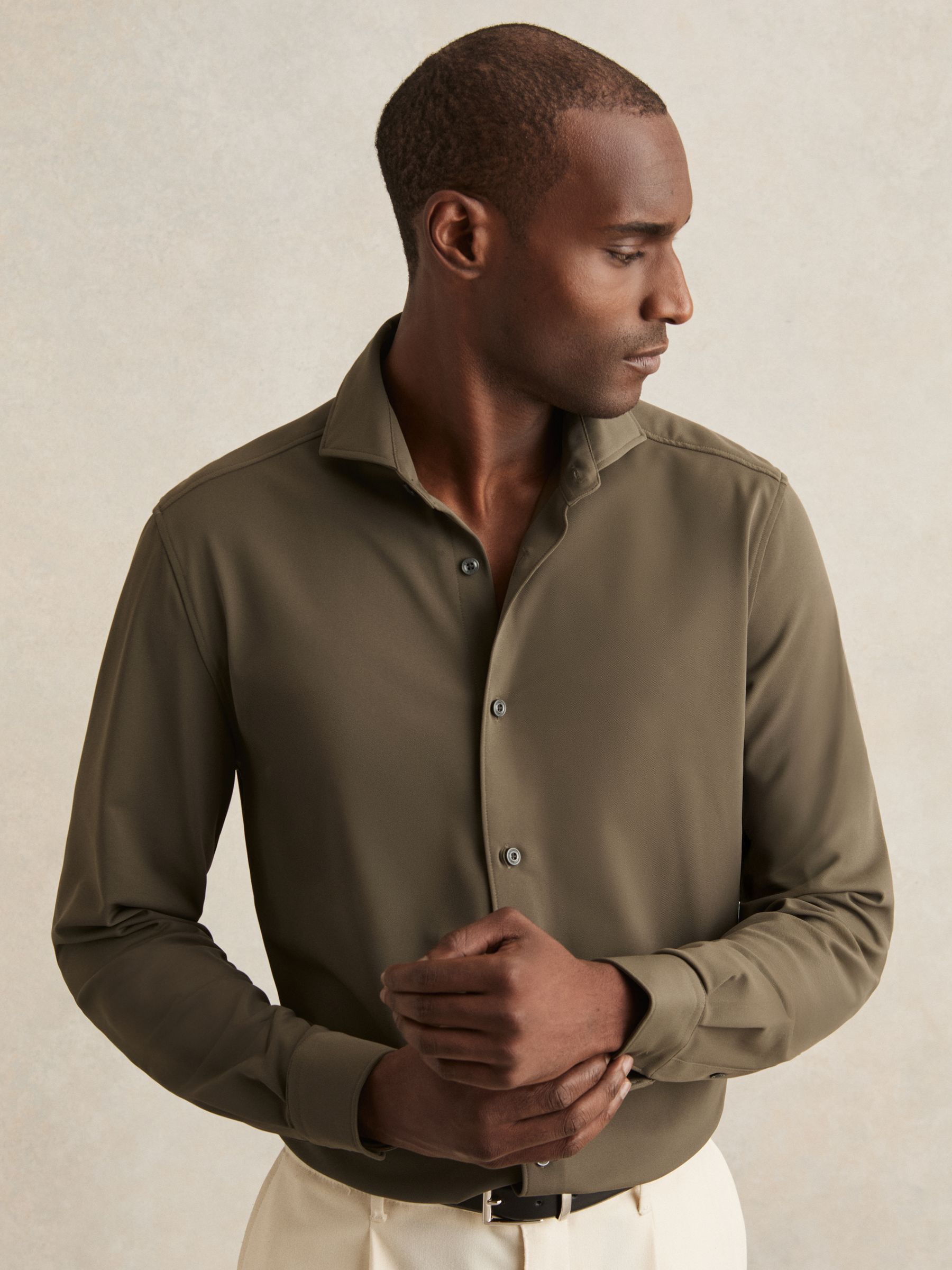 Stretch Jersey Cutaway-Collar Shirt in Olive Green