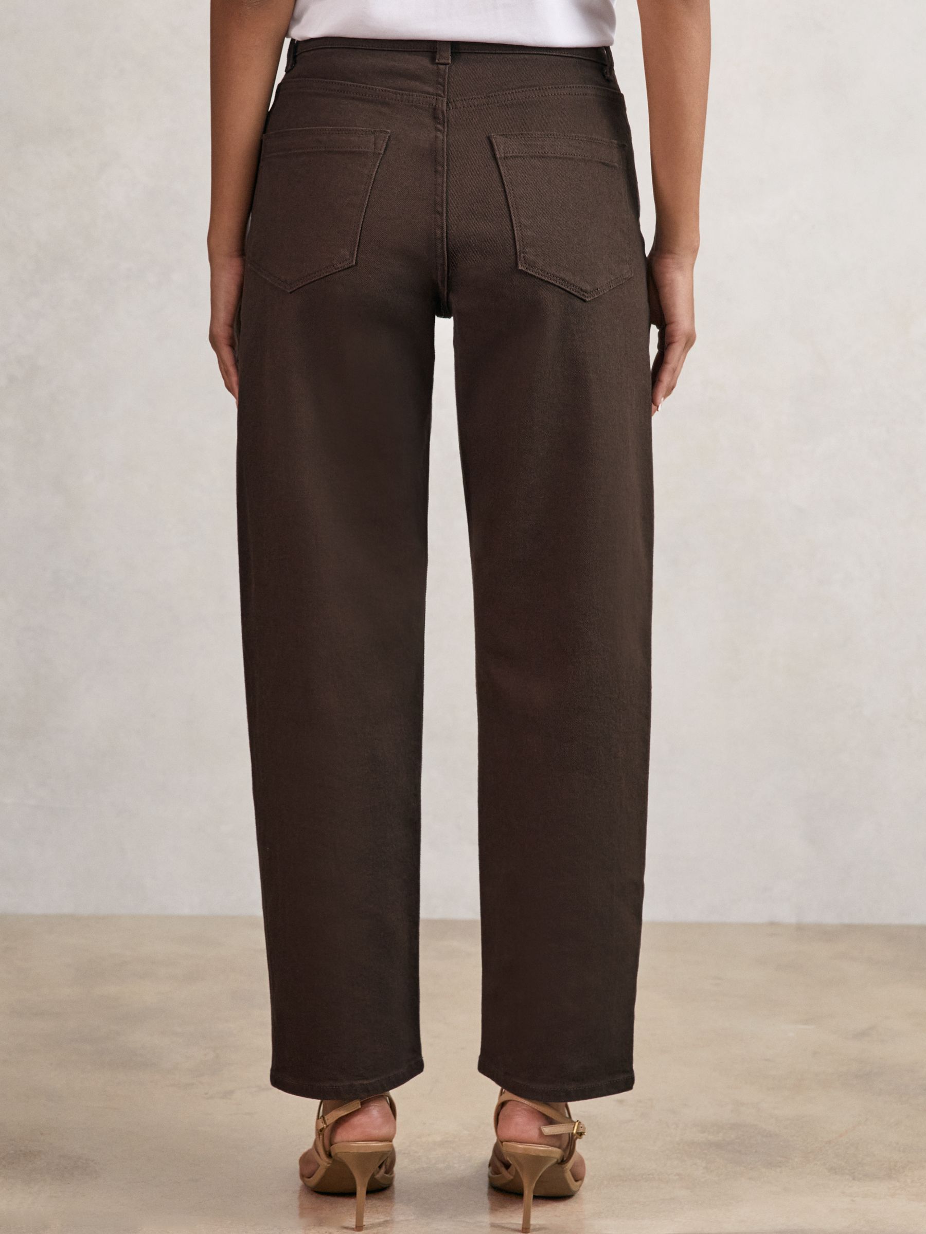 Mid-Rise Straight-Leg Jeans in Chocolate