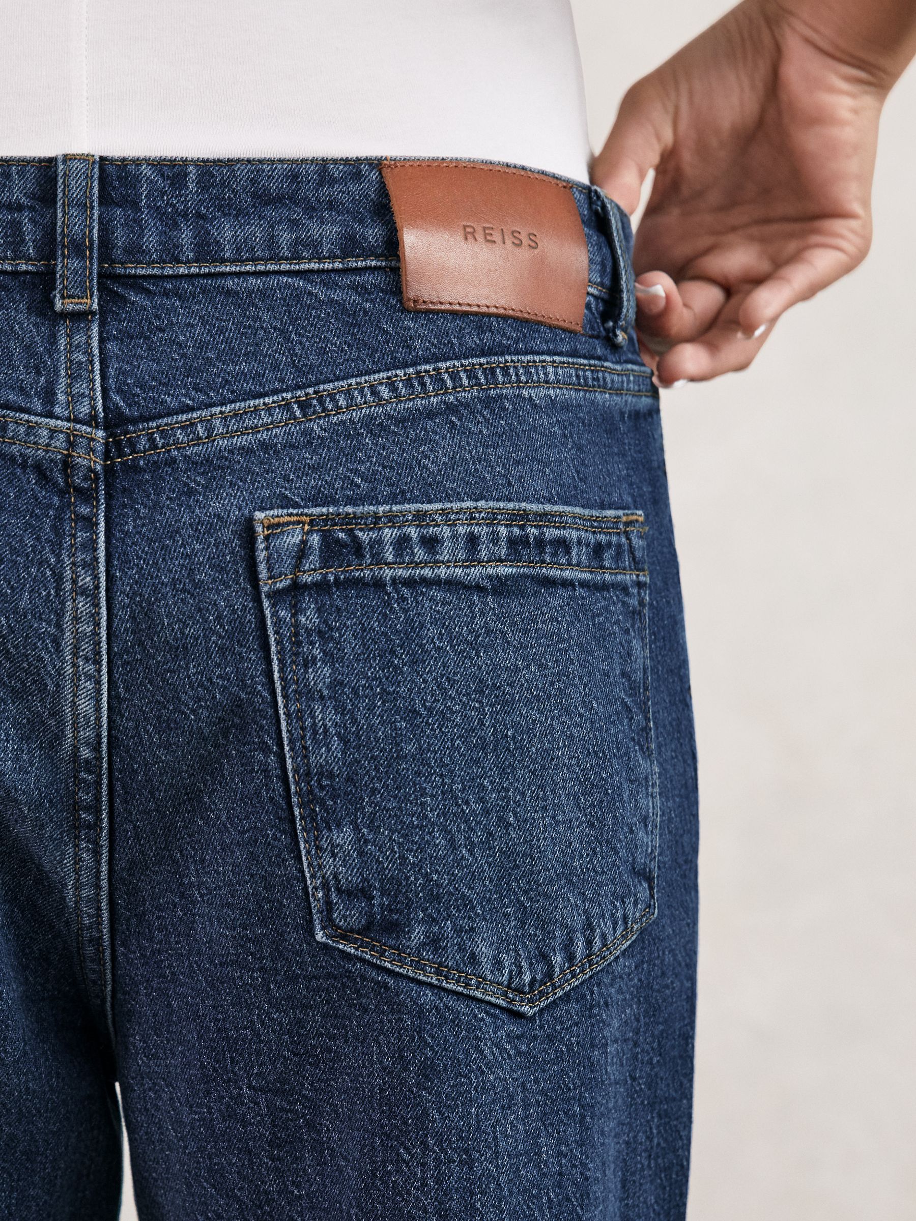 Mid-Rise Straight-Leg Jeans in Mid Blue