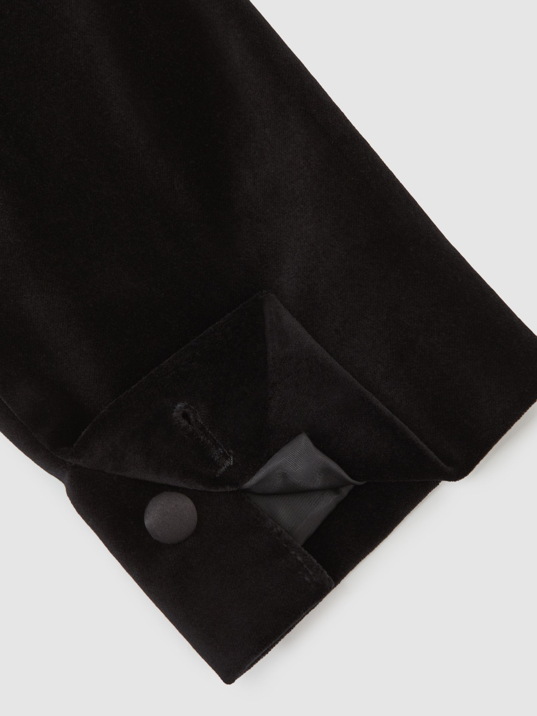 Velvet Single-Breasted Blazer Tailored Fit in Black