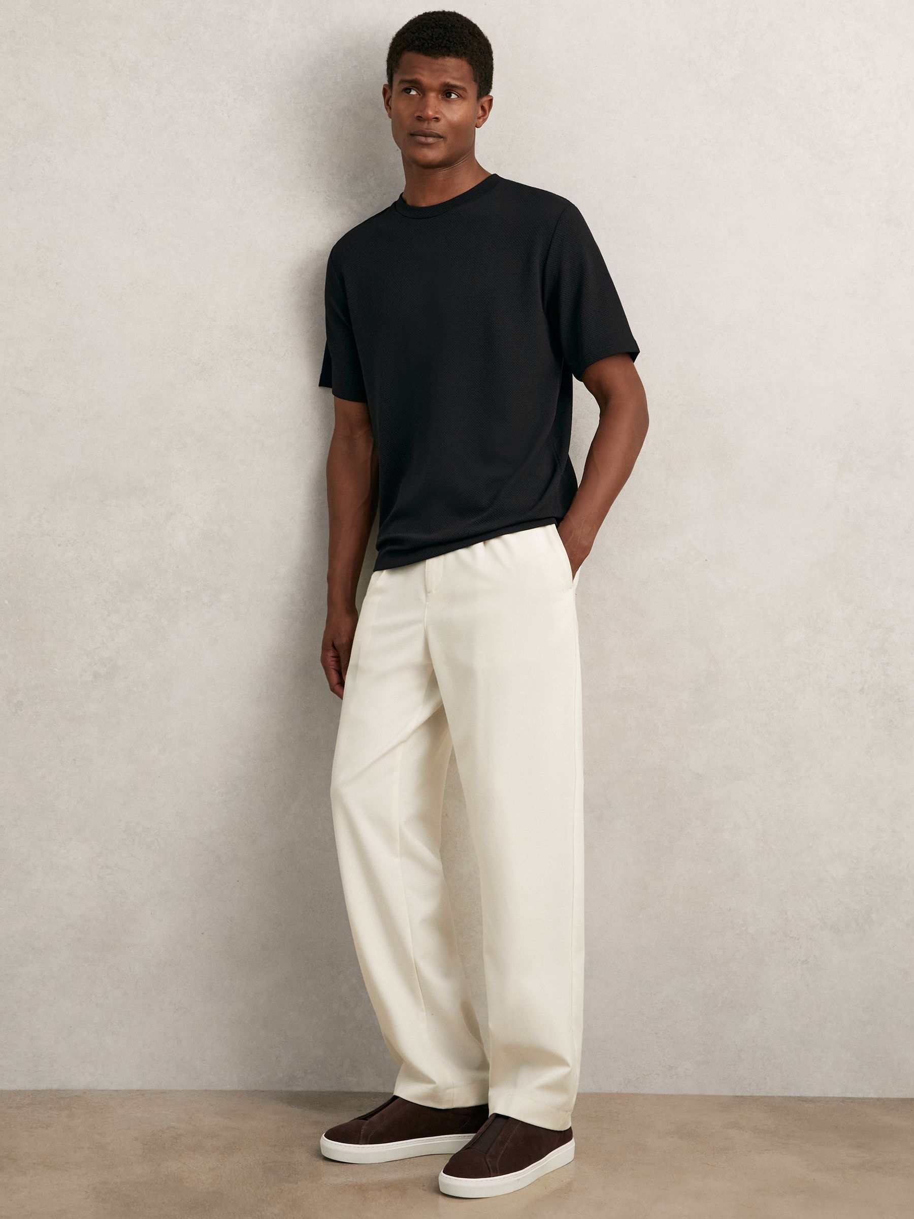 Textured Crew-Neck T-Shirt in Black