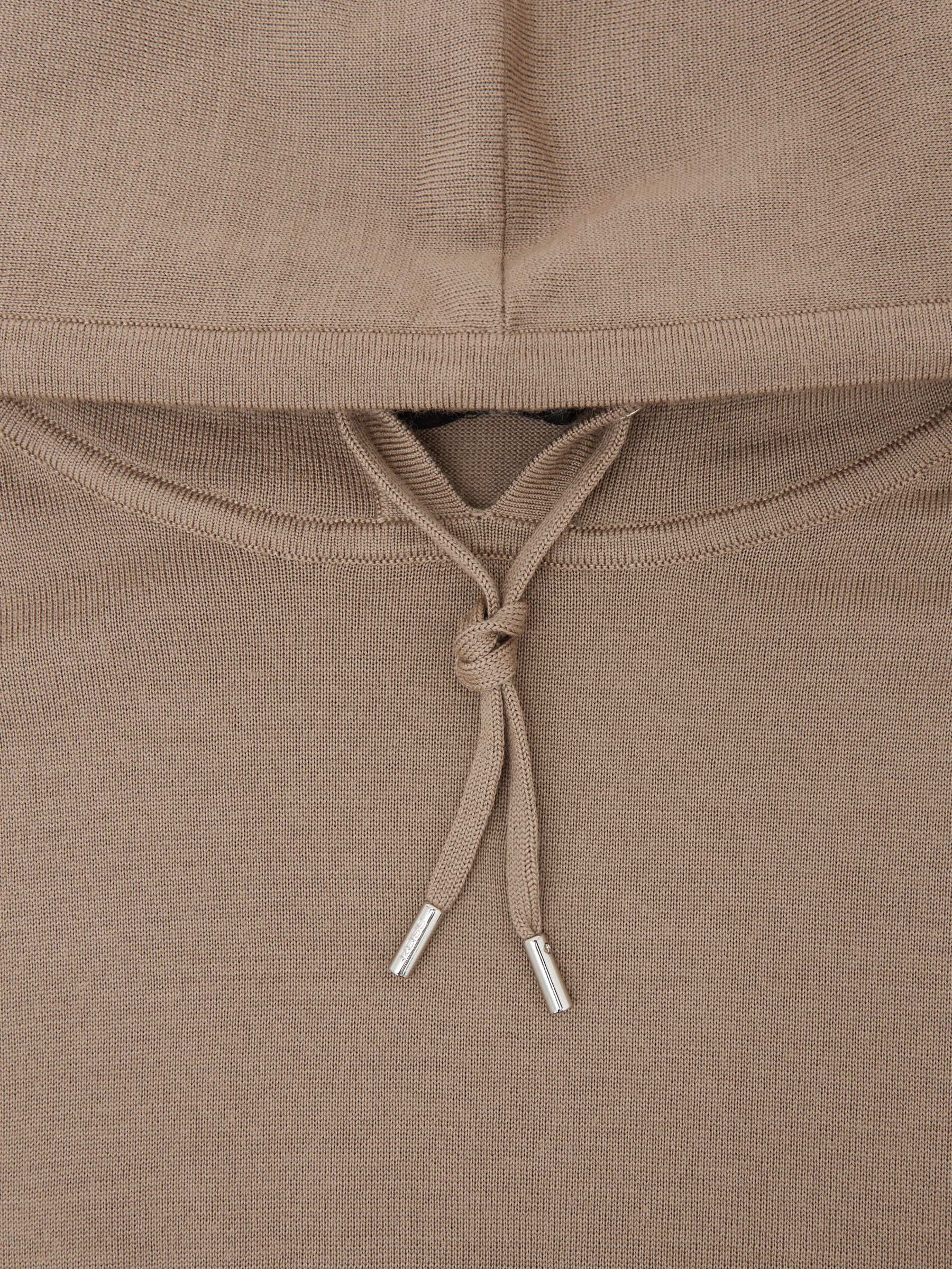 Hoodie in Camel Brown