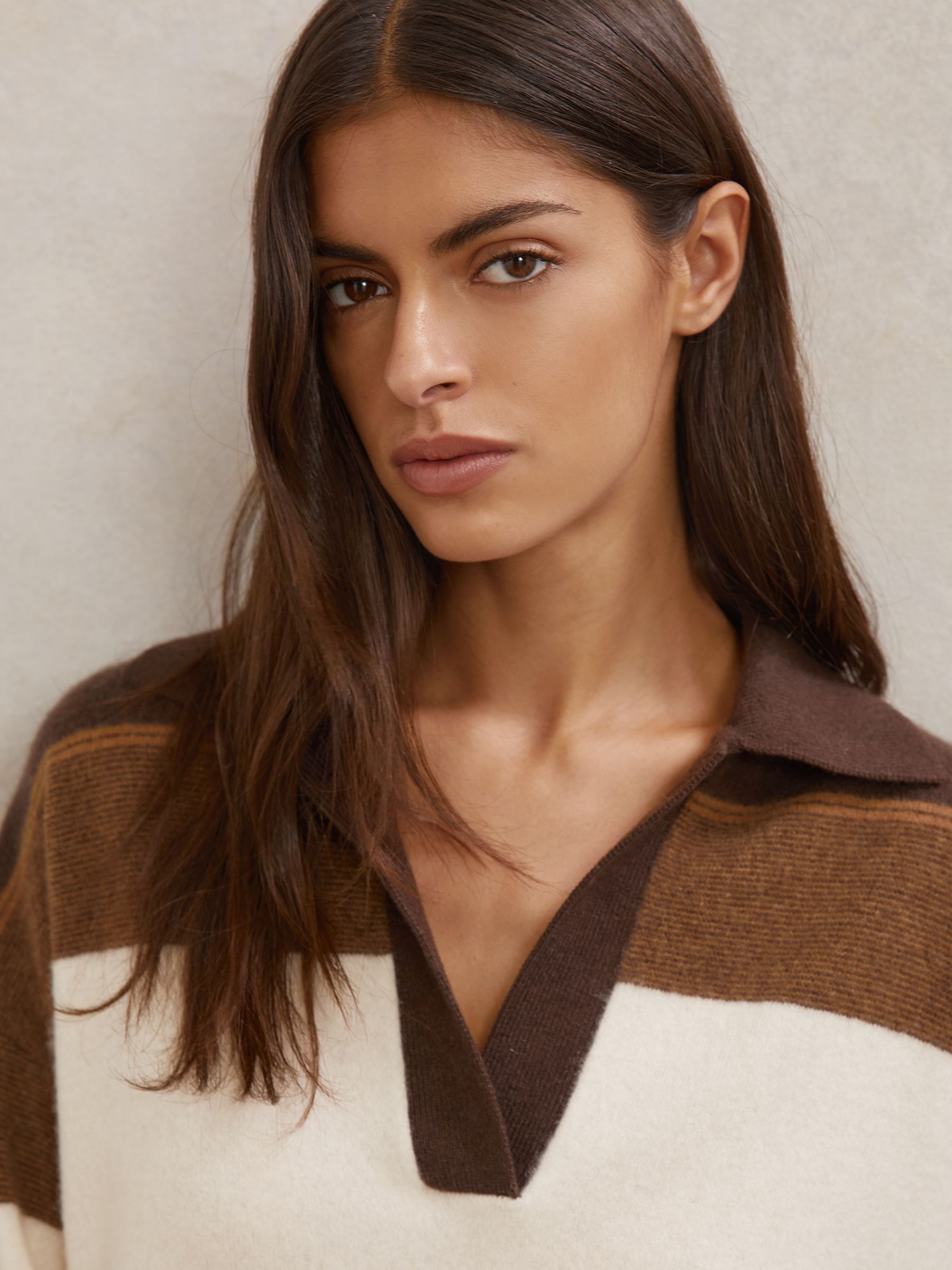 Wool-Cashmere Stripe Collared Jumper in Chocolate/Cream