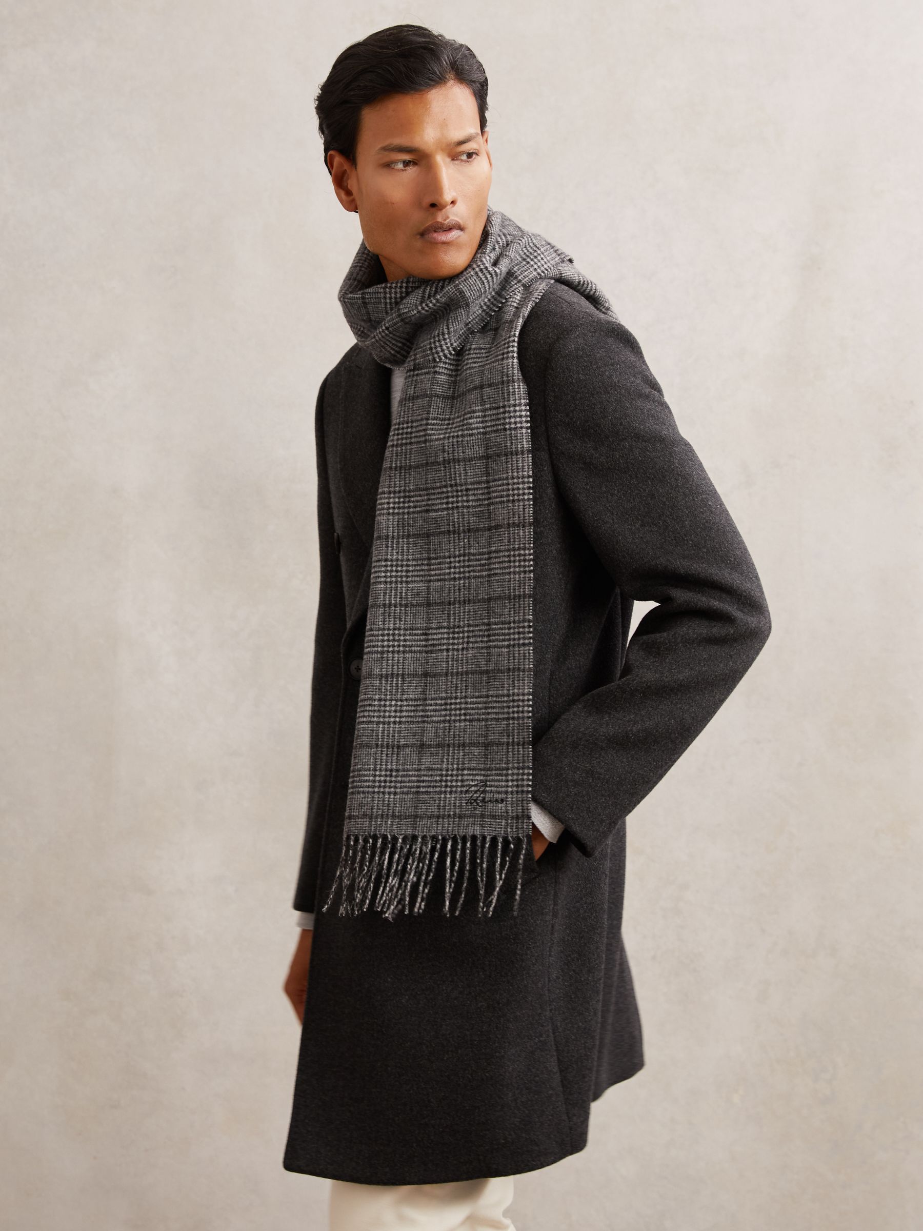 Wool-Cashmere Check Scarf in Charcoal Grey