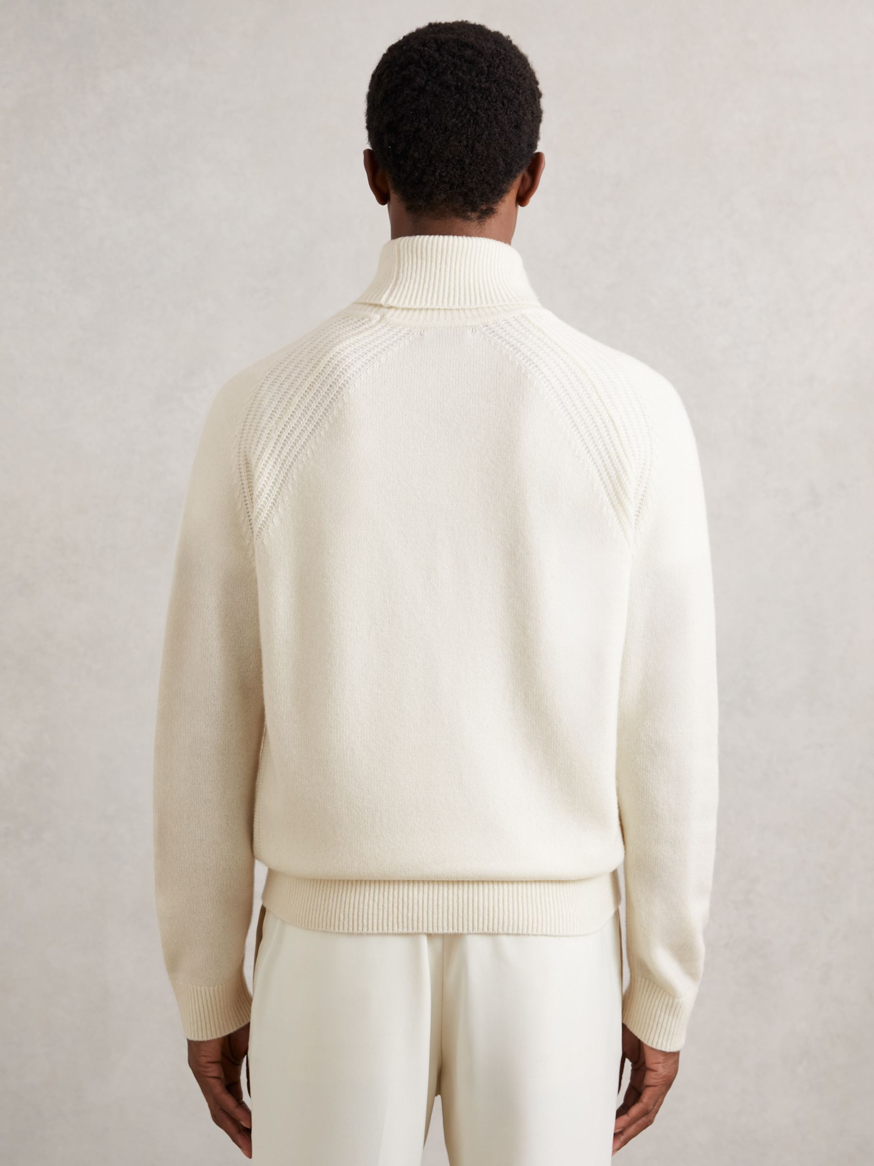 Wool-Cashmere Roll-Neck Jumper in Off White