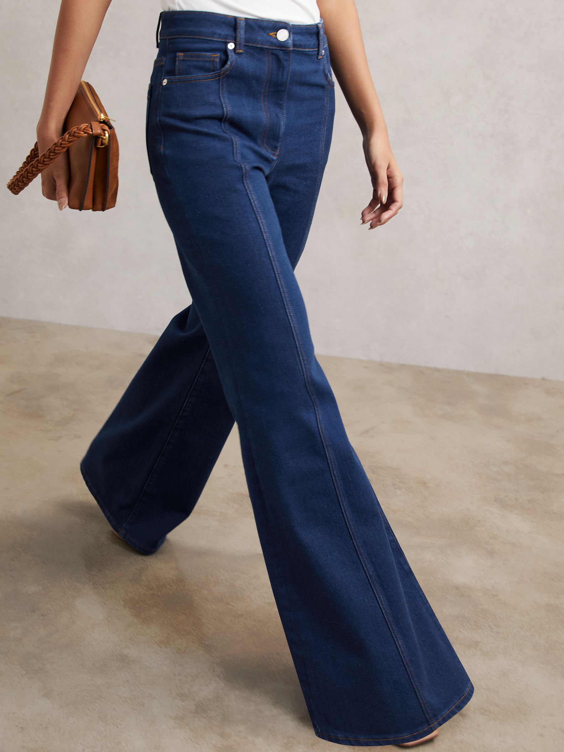 Petite Flared Seam-Detail Jeans in Blue