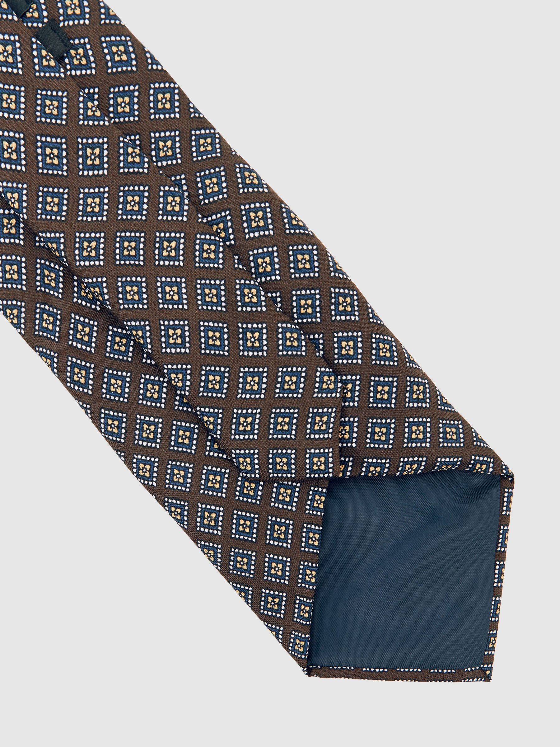 Silk Floral Medallion-Print Tie in Chocolate/Charcoal