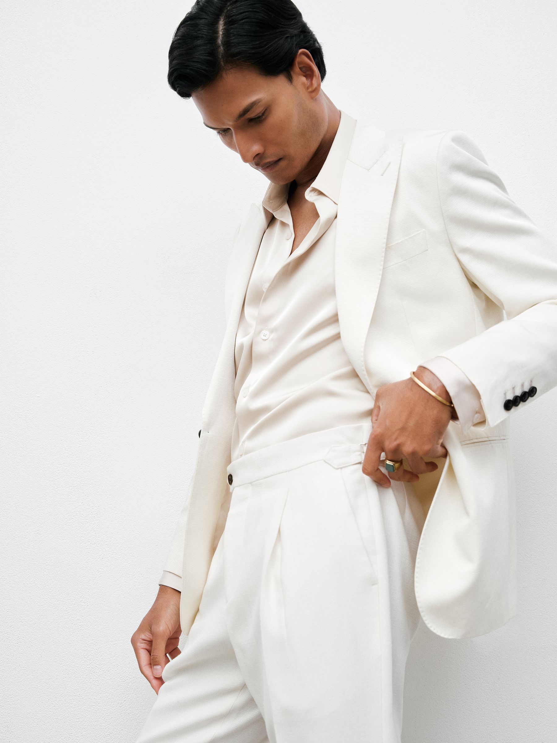 Wool-Blend Slim-Fit Cuffed Trousers in White