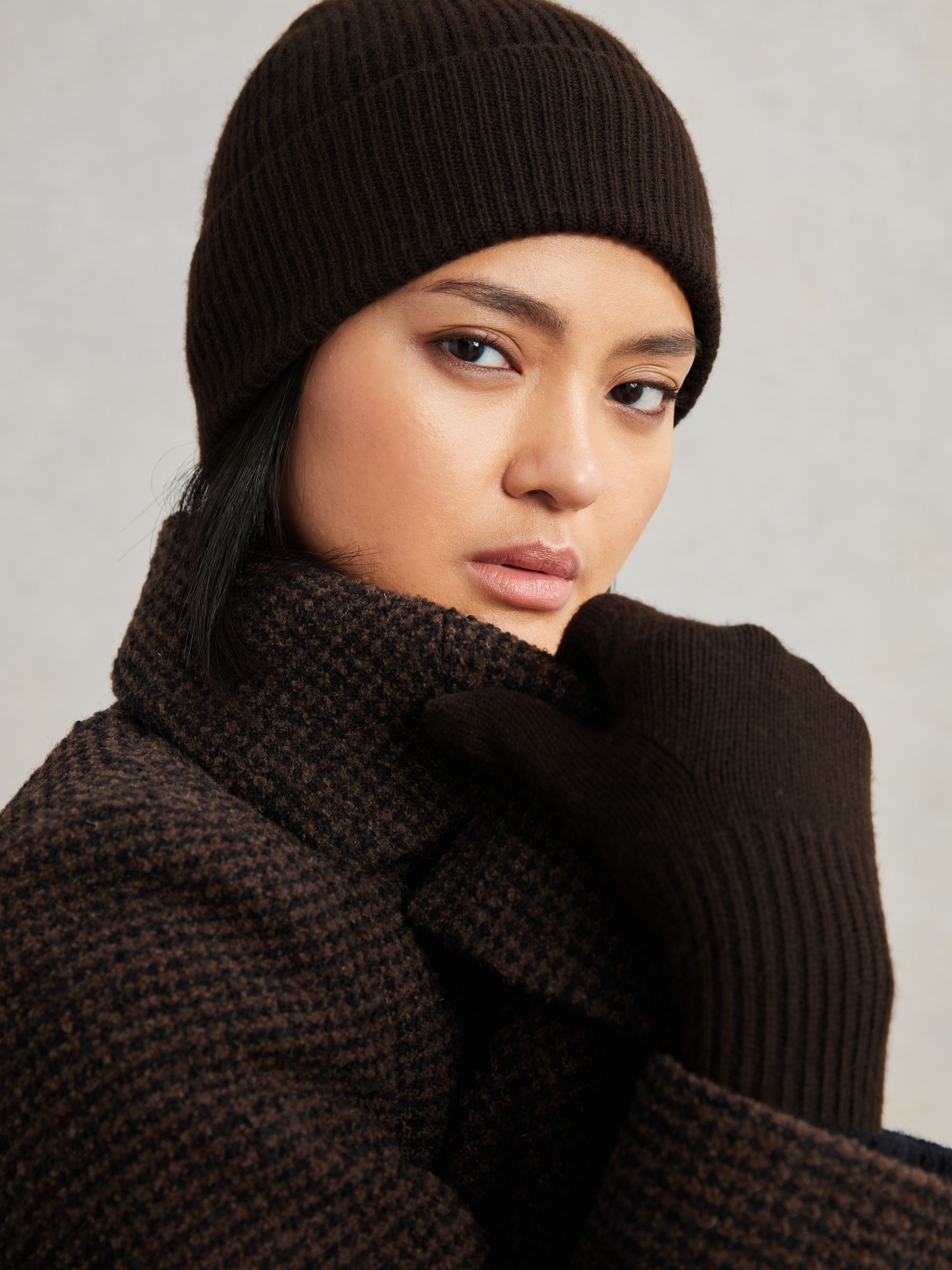 Wool-Blend Tipped Beanie in Chocolate
