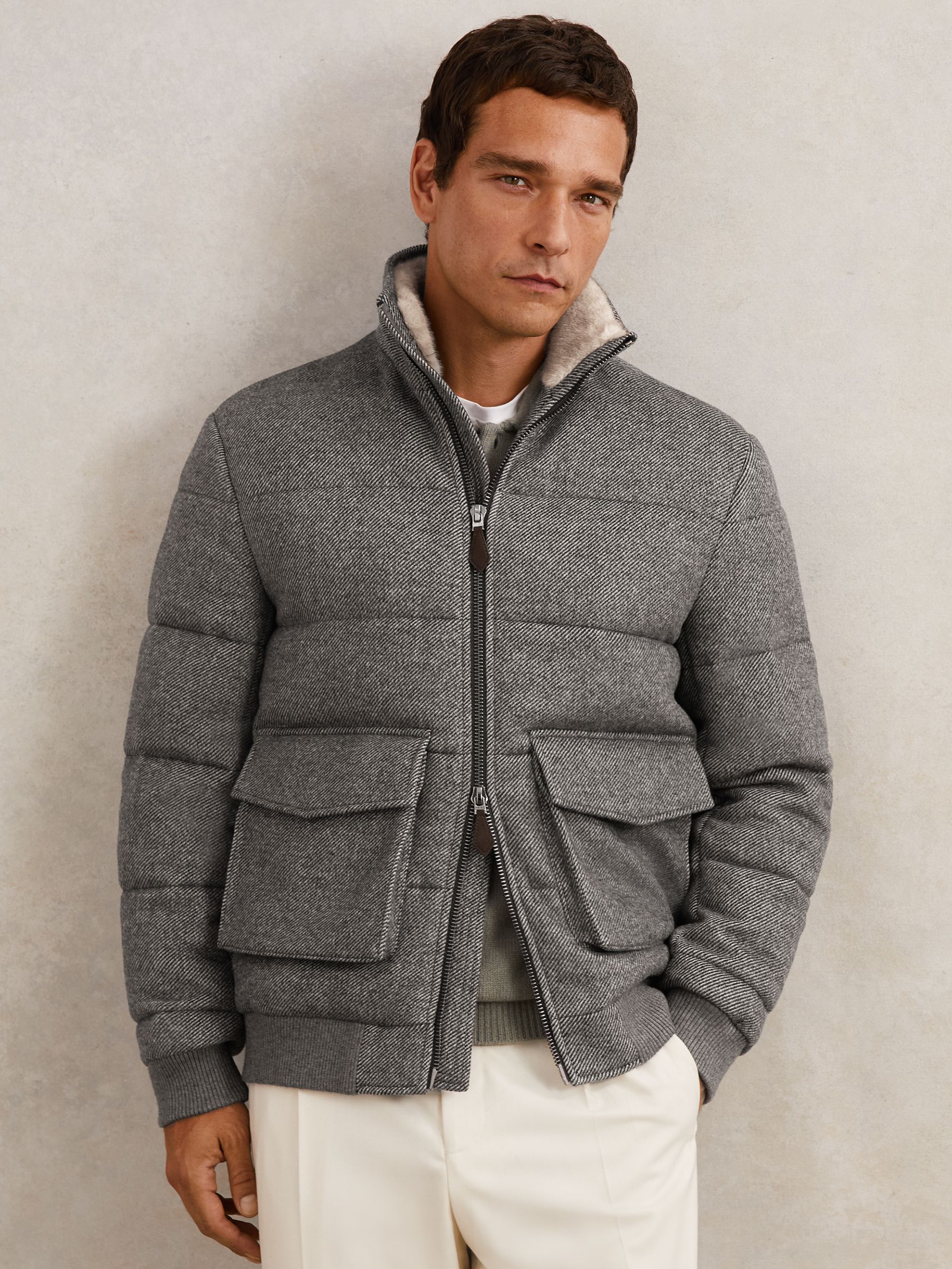 Faux-Fur Collar Quilted Puffer Jacket in Grey