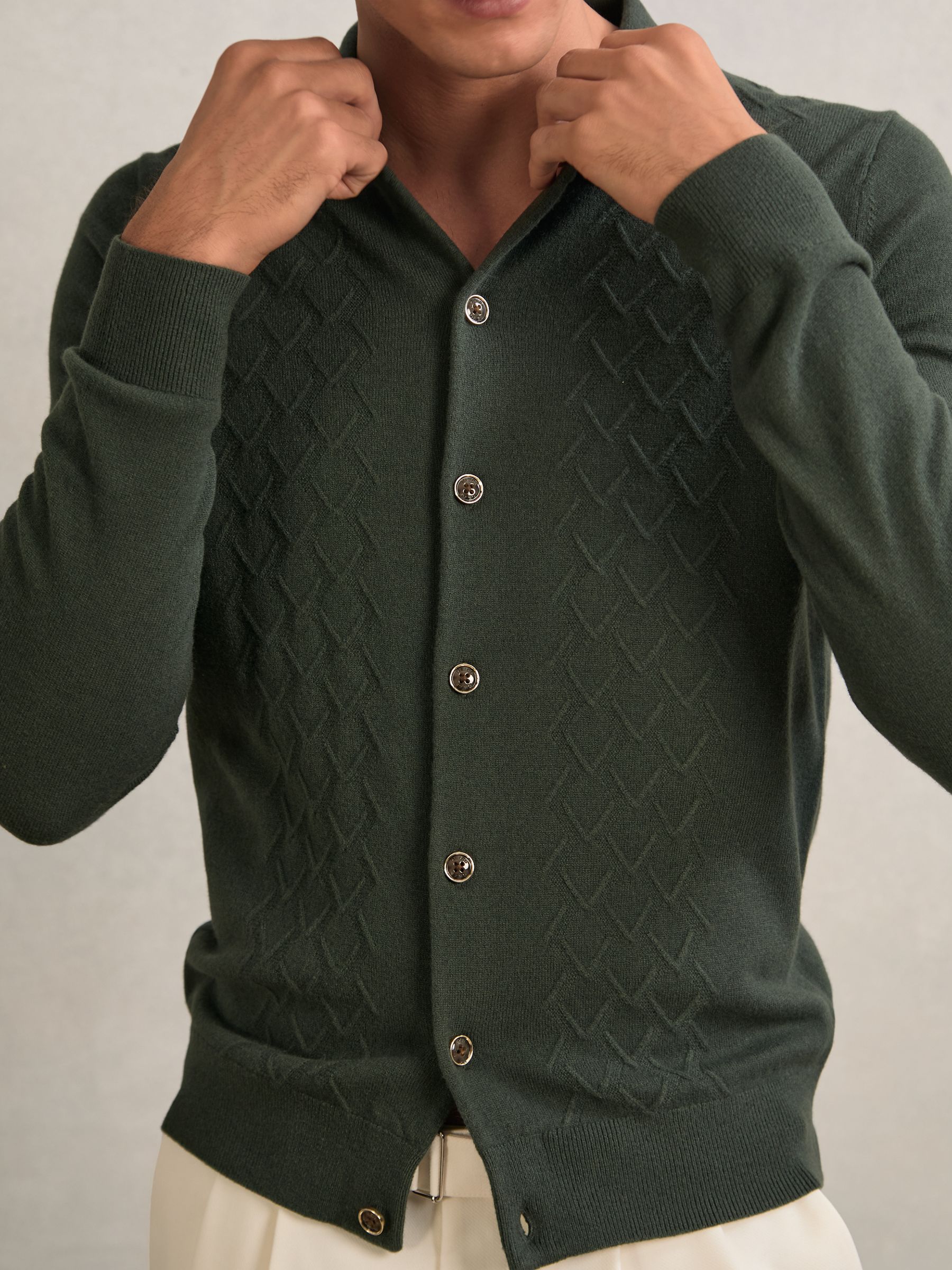 Wool V-Stitch Button-Through Cardigan in Forest Green