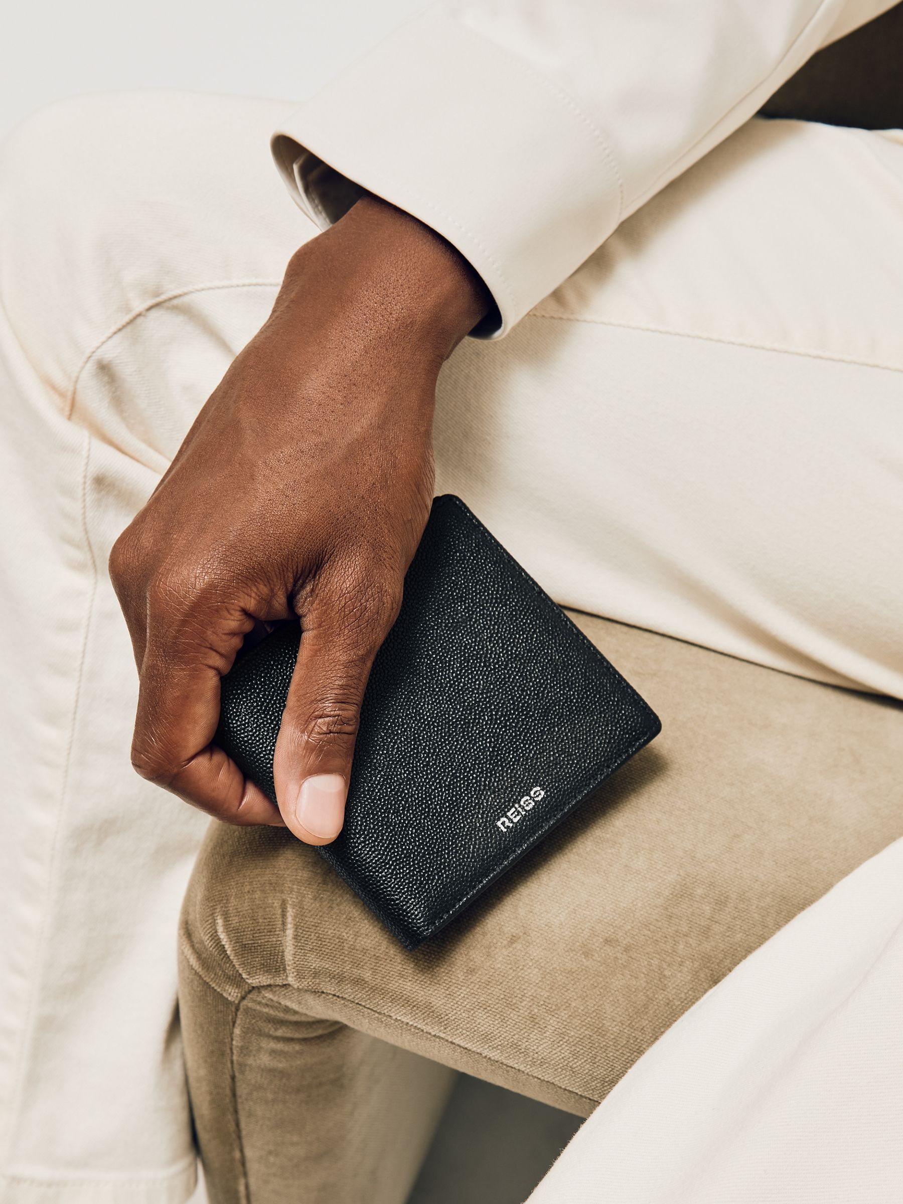 Micro-Grain Leather Wallet in Black