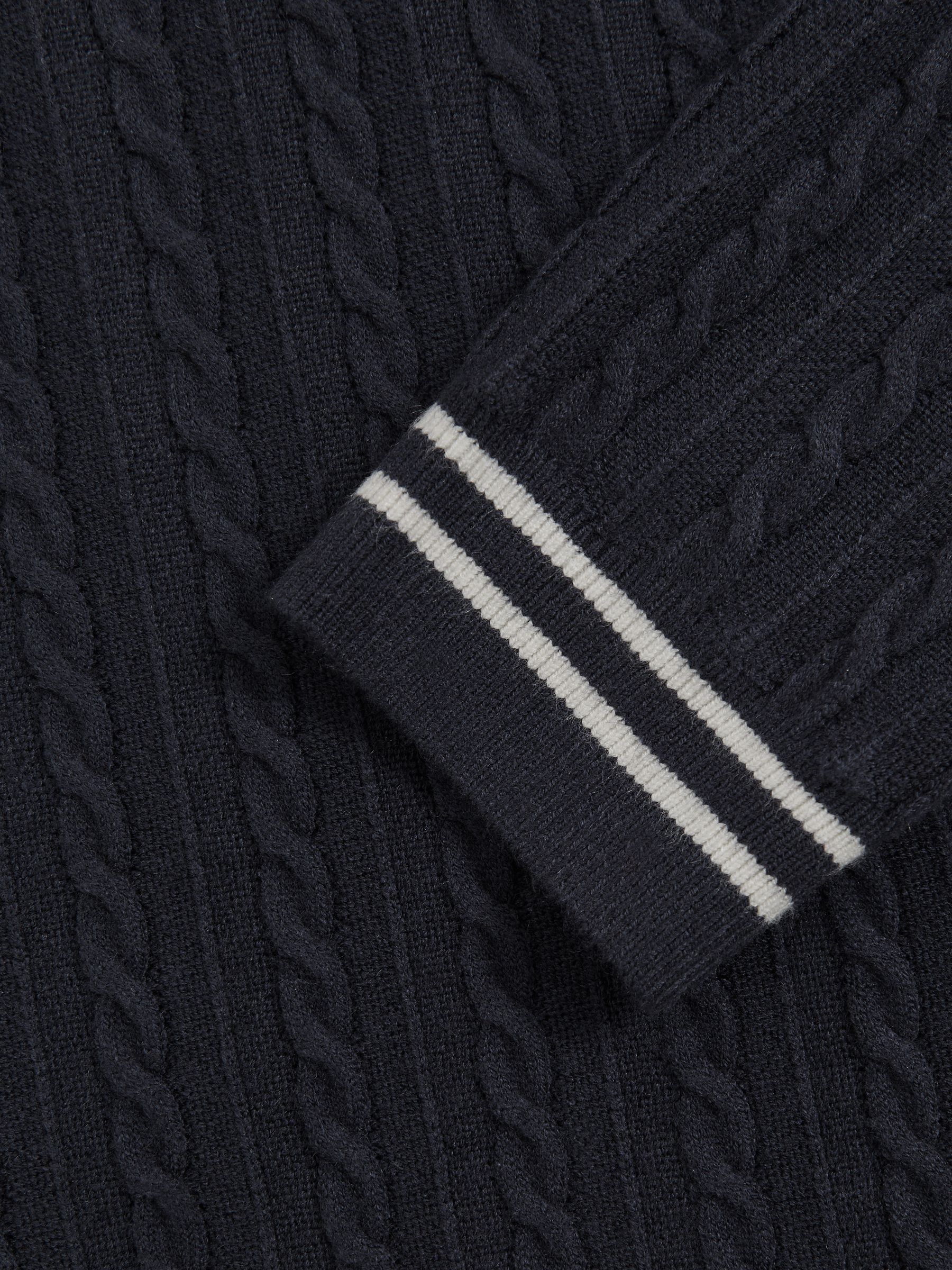 Cable-Knit Jumper With Wool in Midnight Navy