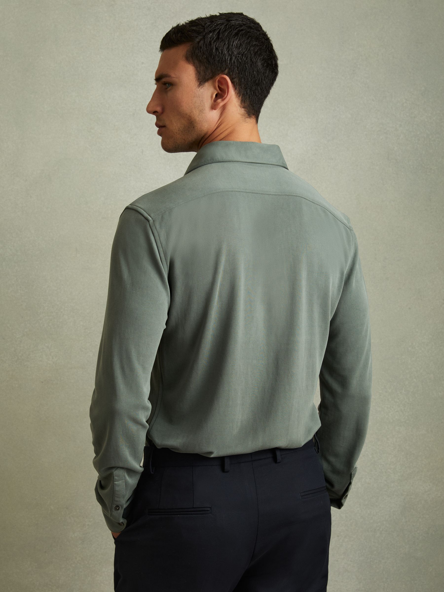 Modal Blend Cutaway Collar Shirt in Green Smoke
