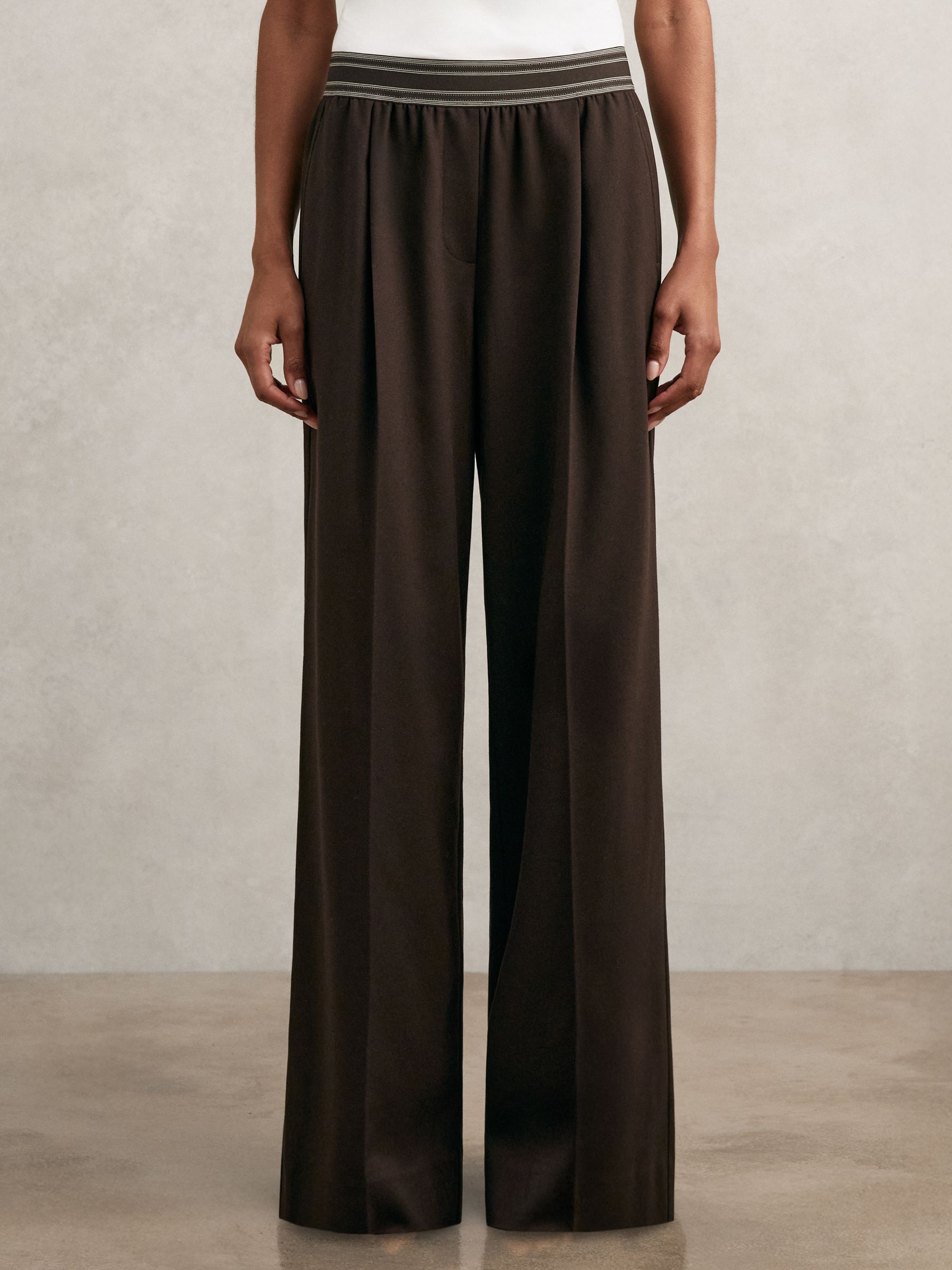 Petite Wide-Leg Contrast-Waistband Trousers in Black